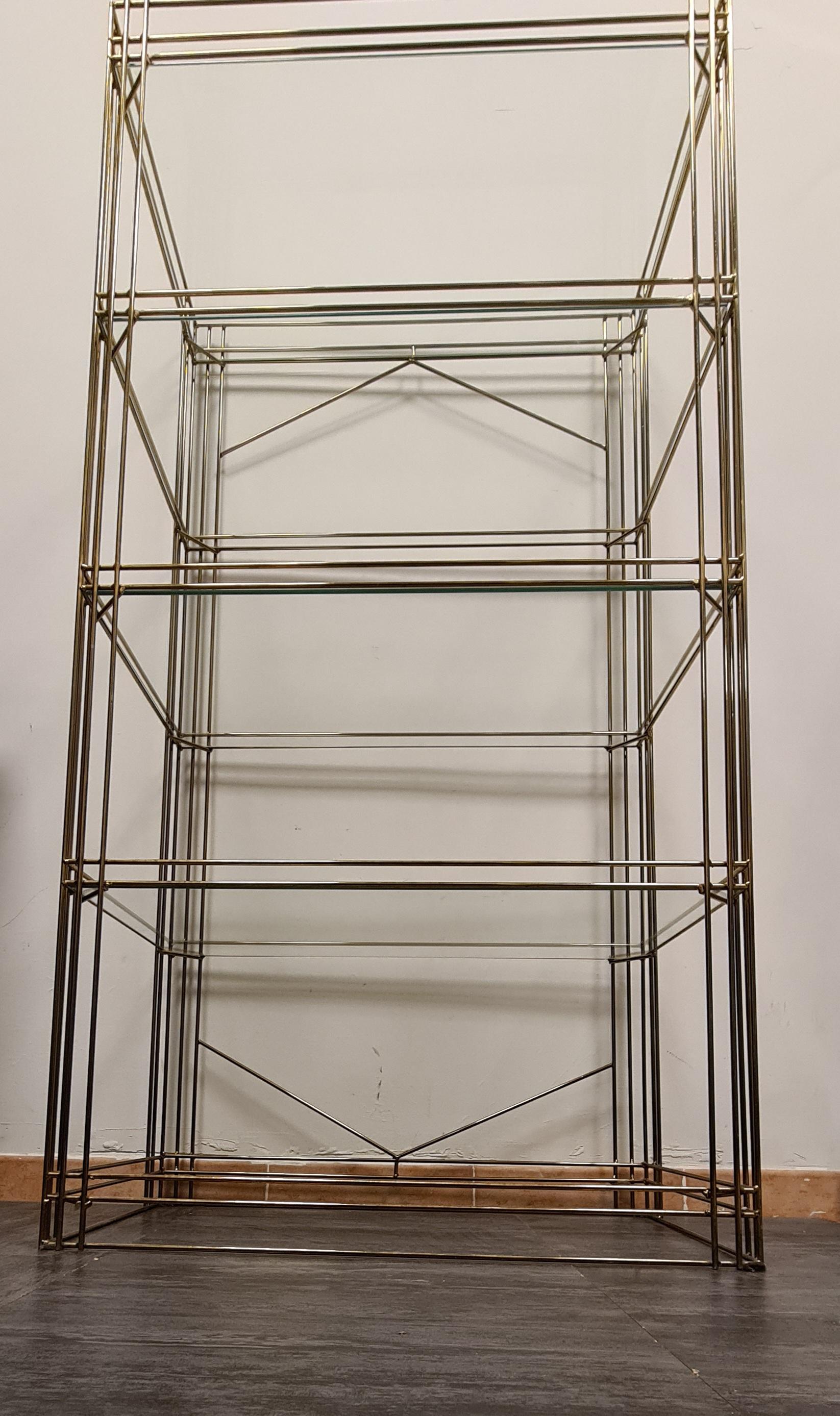 scaffale in ottone e vetro anni 80' In Good Condition For Sale In Torino, IT