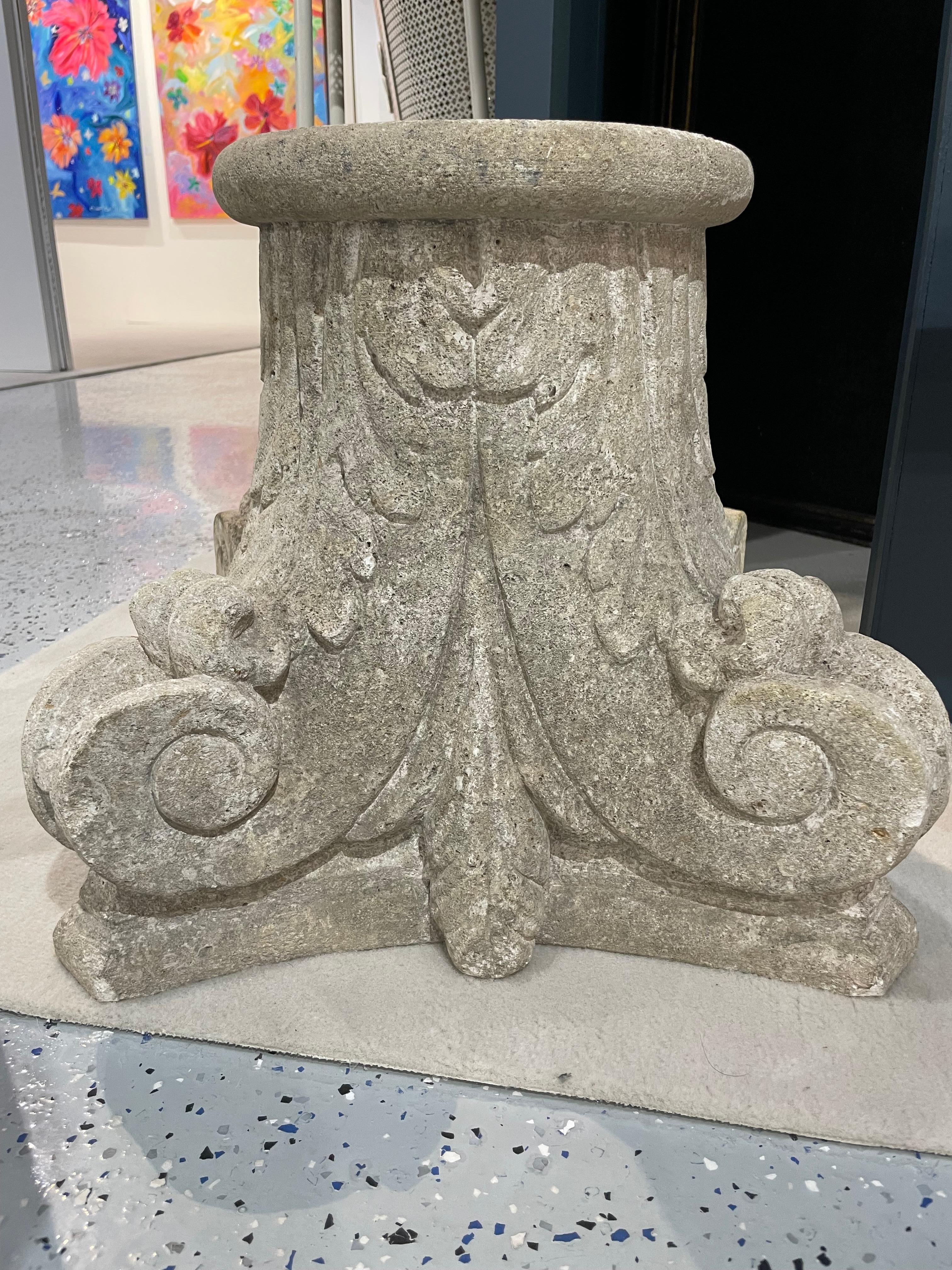Scagiolia Table and Antique Sculptures Stones Piedestal For Sale 4