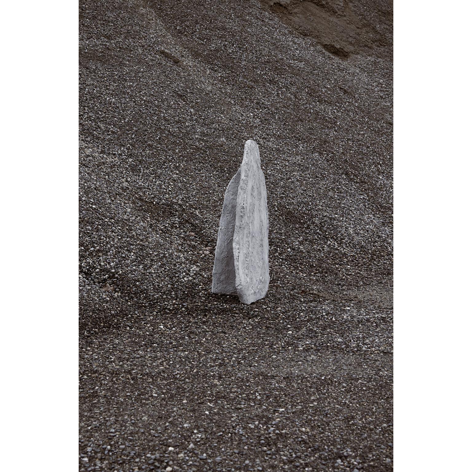 Scàglia 4 Unique Decorative Sculptural Object in Cement by Valentino Antonini In New Condition For Sale In Geneve, CH