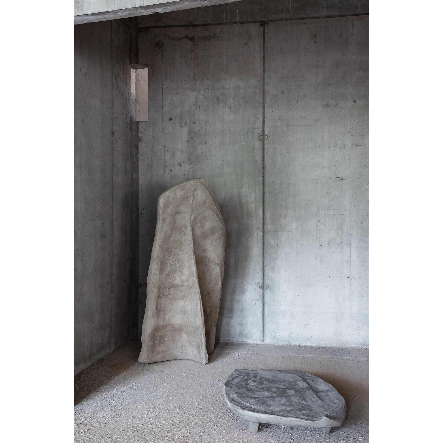 Scàglia 5 Unique Sculptural Coffee Table in Cement by Valentino Antonini For Sale 1