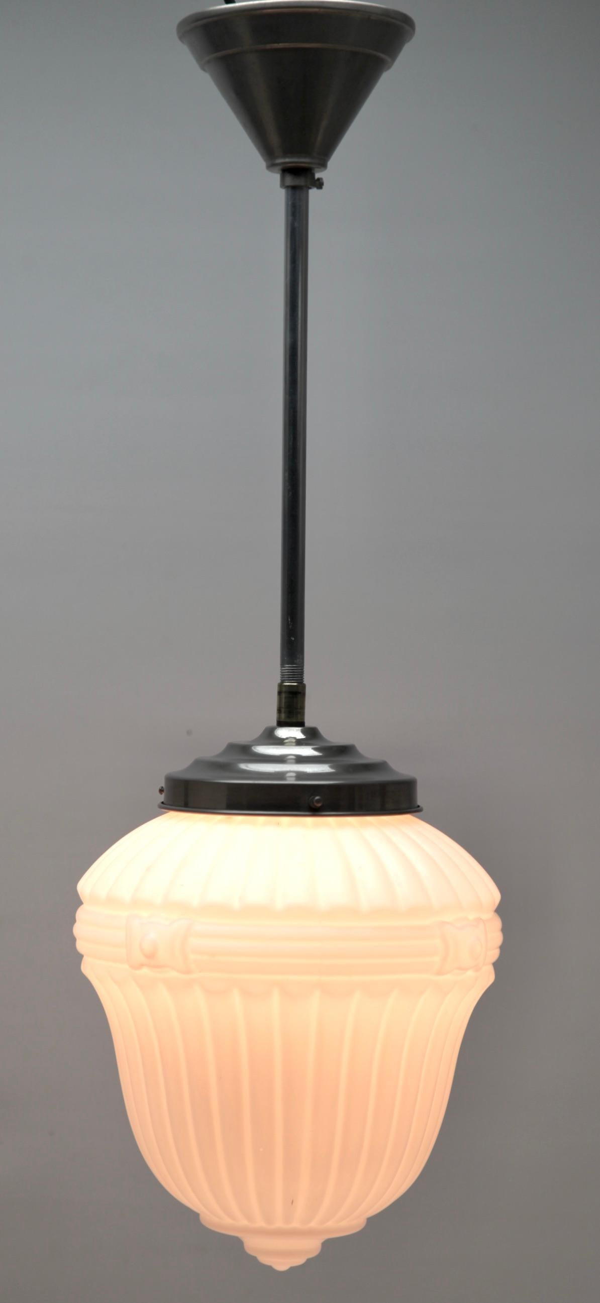 Scailmont Pendant Lamp with a Opaline Shade and Chrome Fittings, 1930s, Belgium For Sale 1