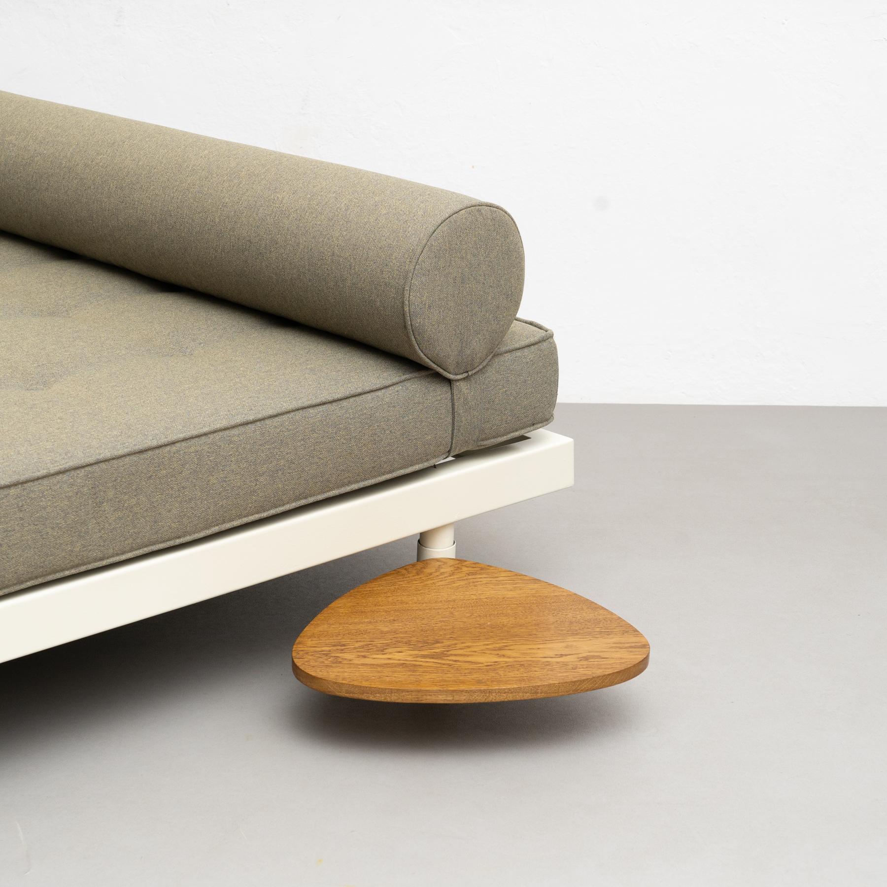 S.C.A.L. Double Daybed by Jean Prouvé, circa 1950 6