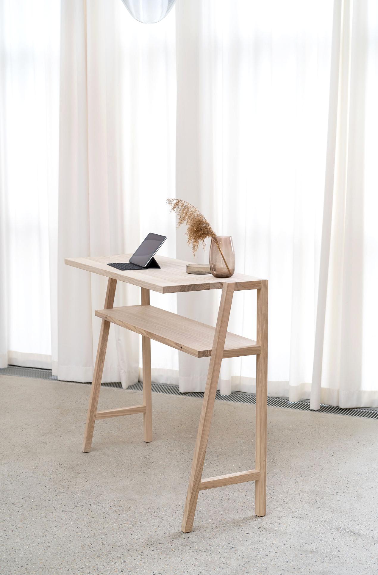 Austrian Scala Flex Desk 85 by Frau Caze For Sale