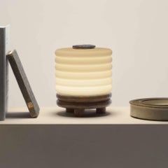 Lampada da tavolo bassa Scala di Stephane Parmentier x Giobagnara