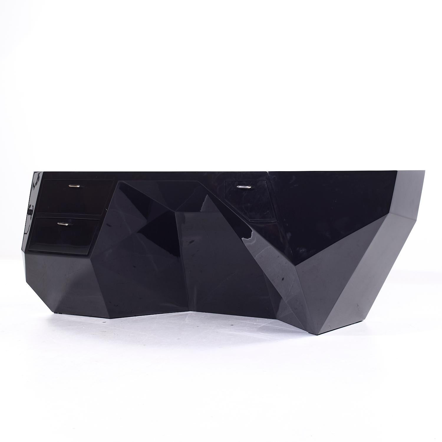 Modern Scala Luxury Monumental Geometric 