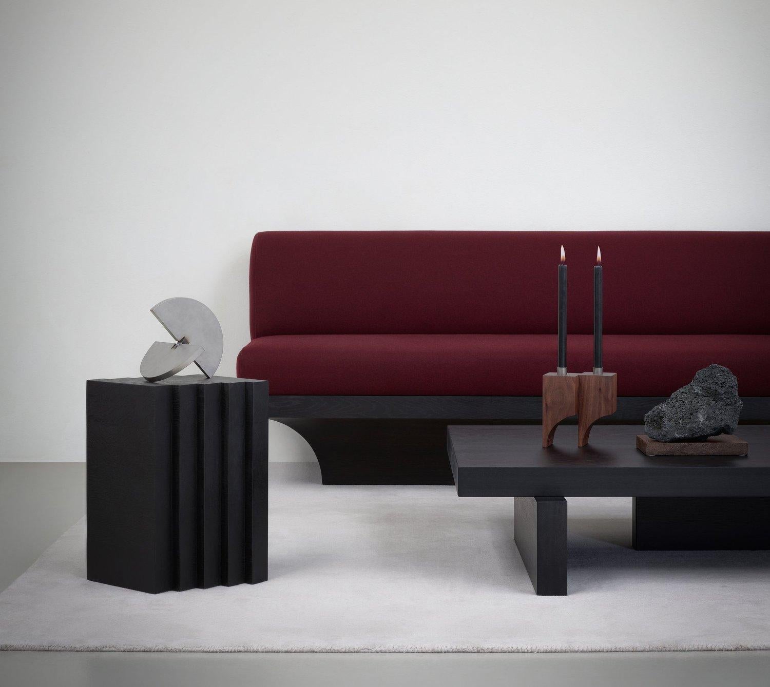 Mesa auxiliar Scalae 34 de madera de nogal by Mokko Amsterdam Otro en venta