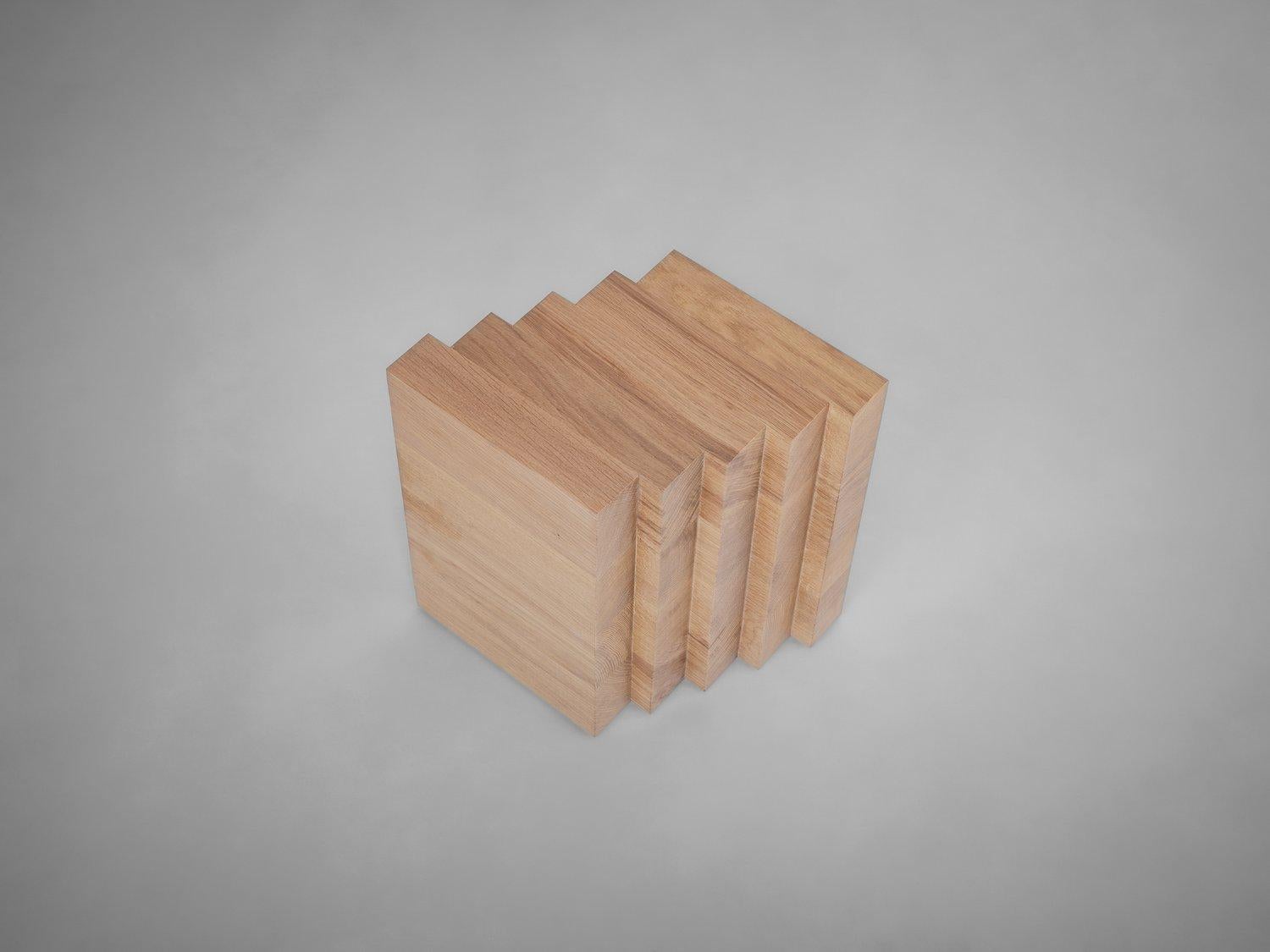 Mesa auxiliar Scalae 34 de madera de nogal by Mokko Amsterdam en venta 1