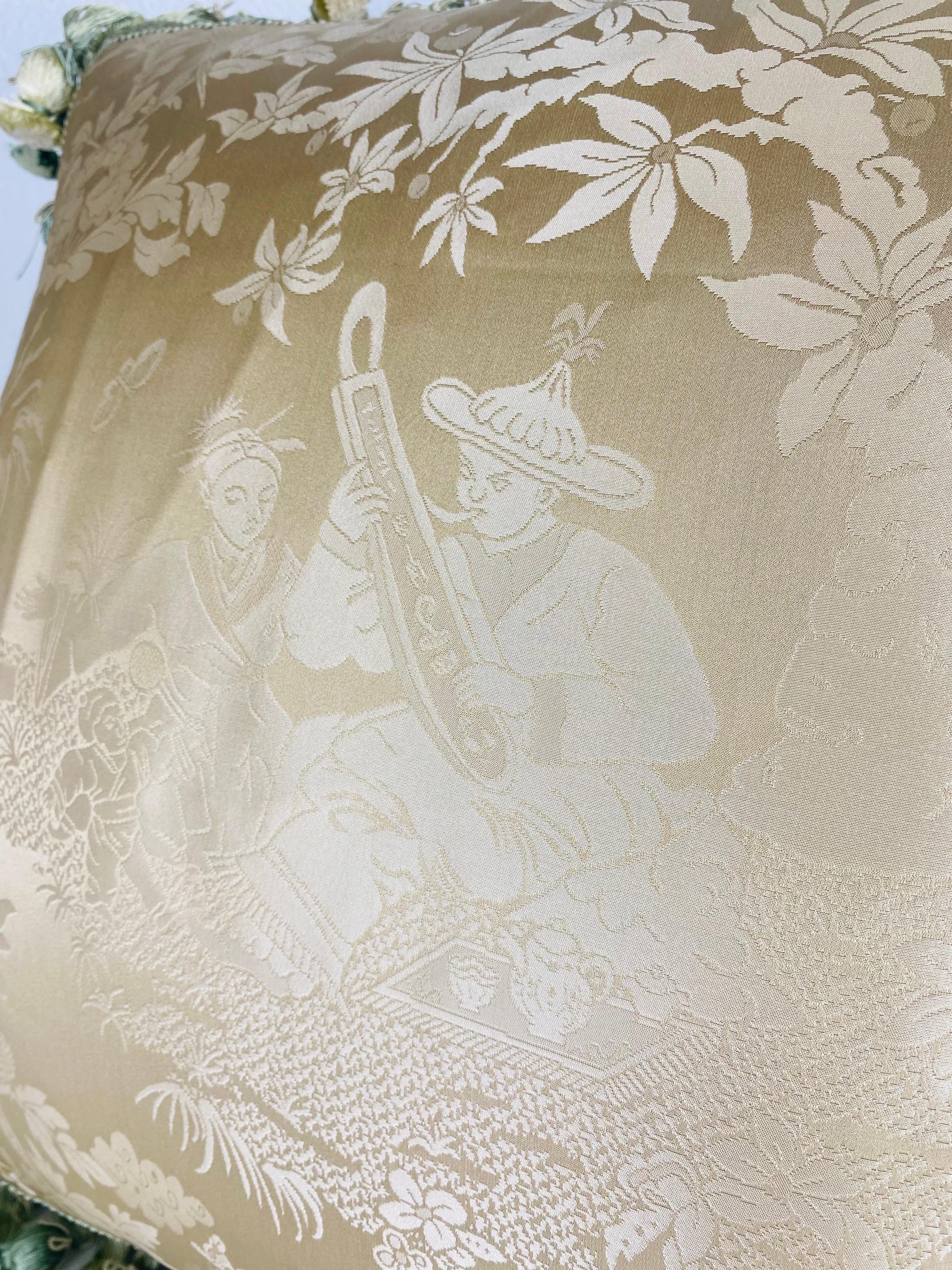 Scalamandre Chinoiserie-Seidenkissen mit Quasten/ ein Paar im Angebot 2