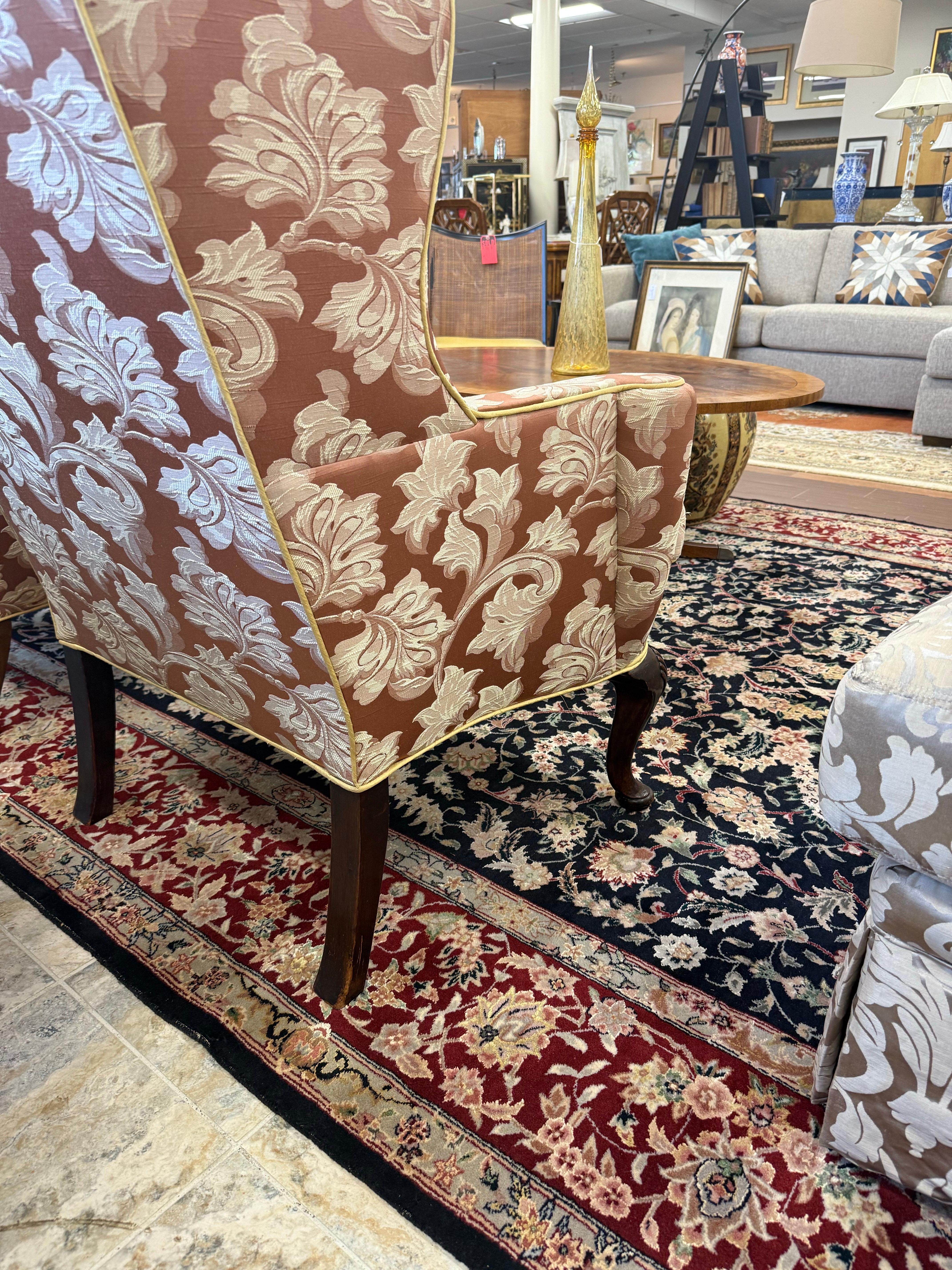 Pareja de Sillas Wingback Wingback Vintage de Tela Scalamandre a Medida en venta 3