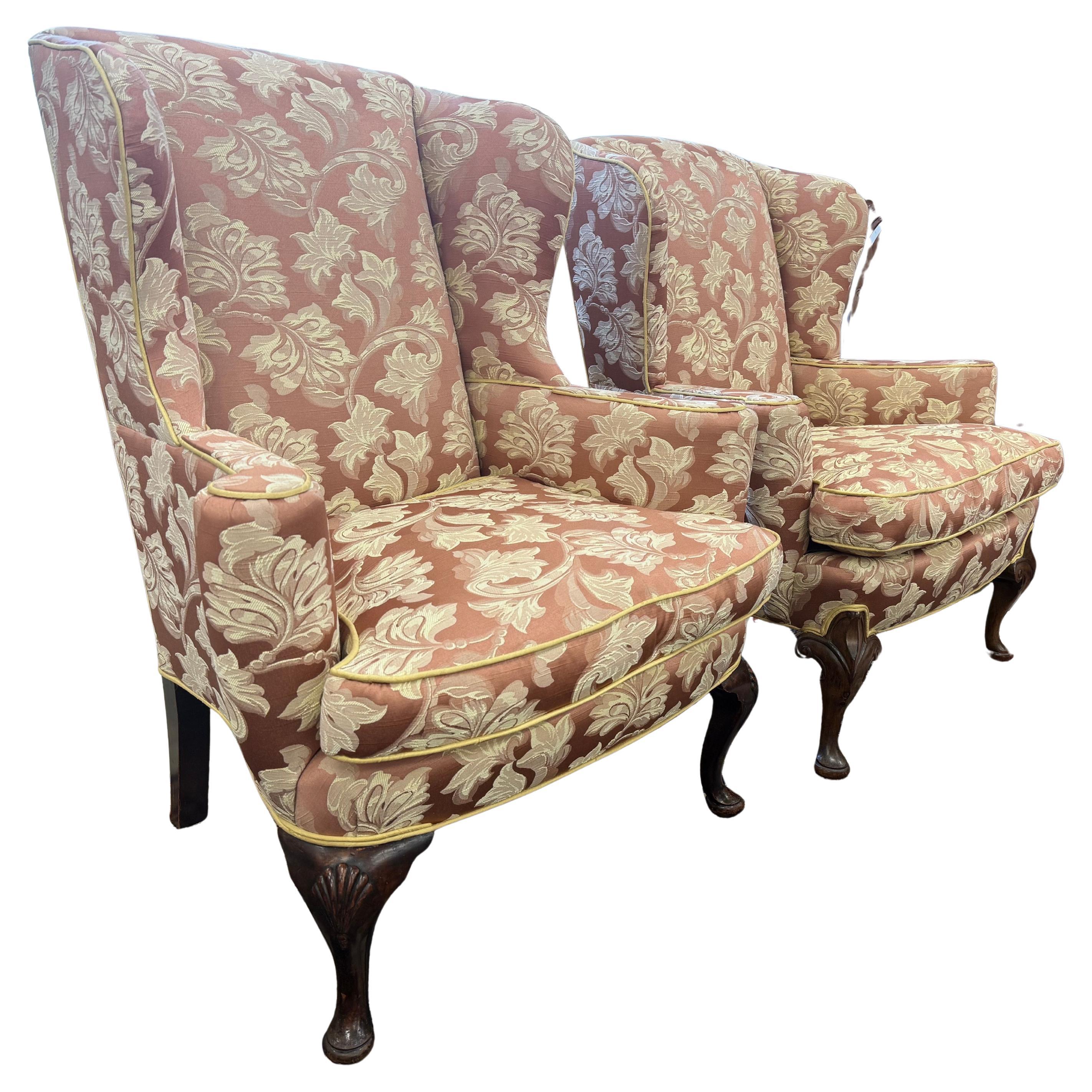 Pareja de Sillas Wingback Wingback Vintage de Tela Scalamandre a Medida en venta