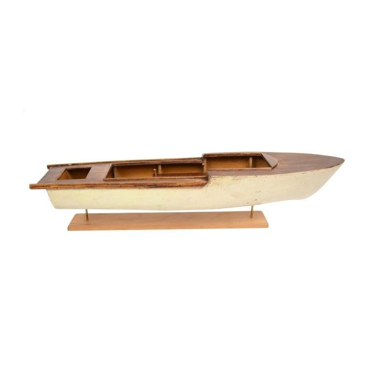 British Scale Nautical Vintage Model of an English Motorboat, 1950s For Sale