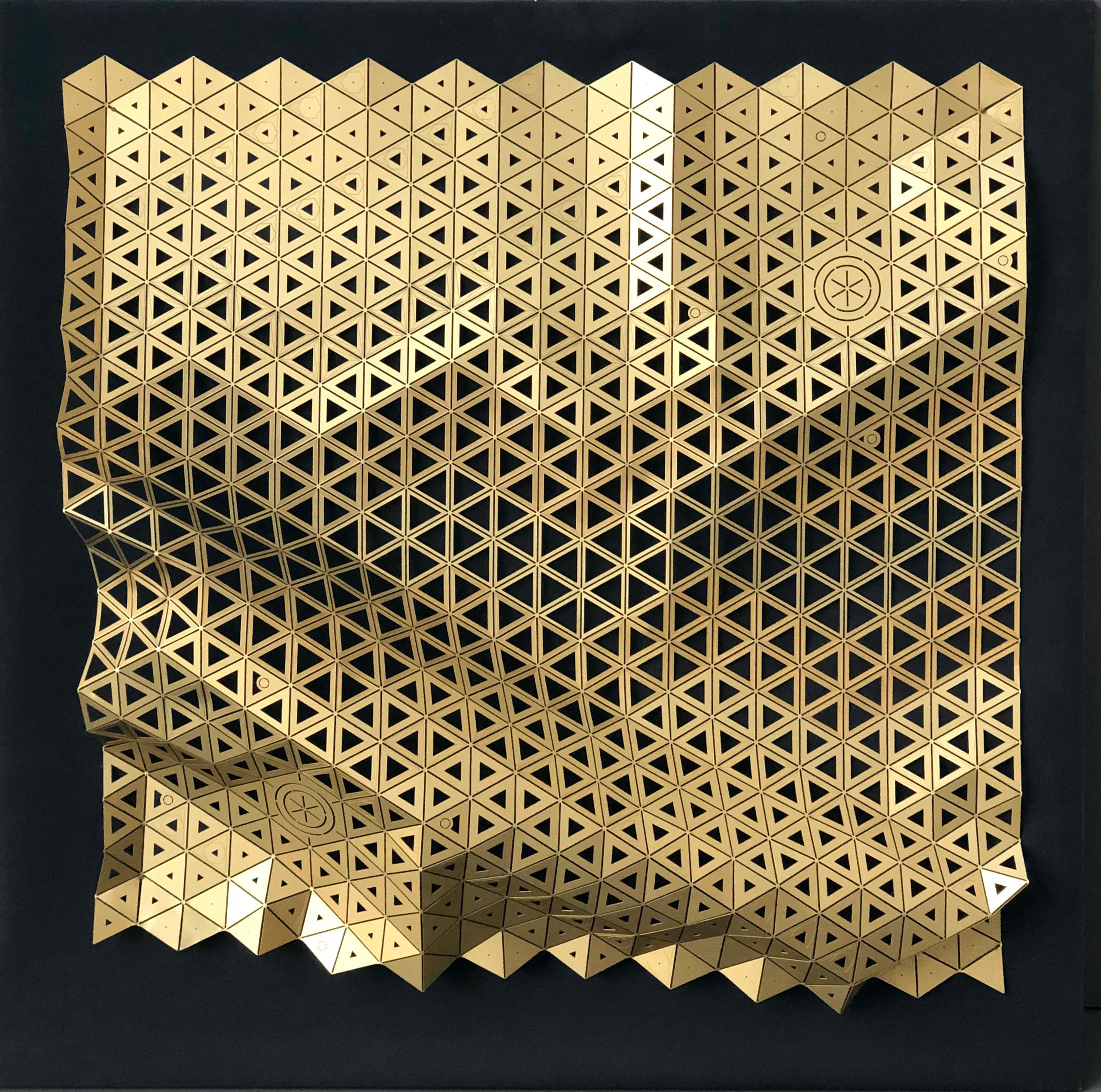 Italian Balances, panneau décoratif en laiton en vente