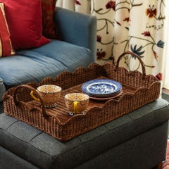 Big Scalloped Rattan Tablett, handgeflochtenes Teakholz, British Colonial Stil, UK