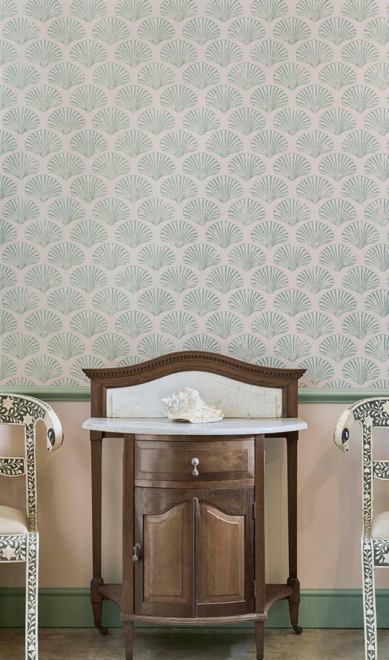 'Scallop Shell' Contemporary, Traditional Wallpaper in Red For Sale at