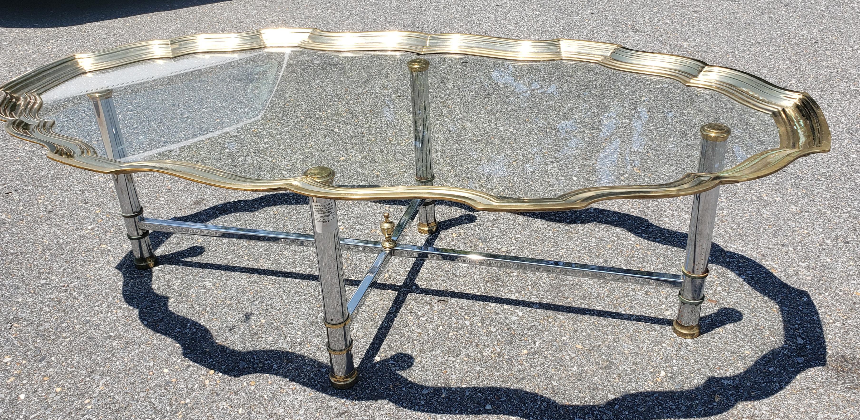 Scalloped Brass and Polished Steel Chrome Glass Top Cocktail Coffee Table In Good Condition For Sale In Germantown, MD