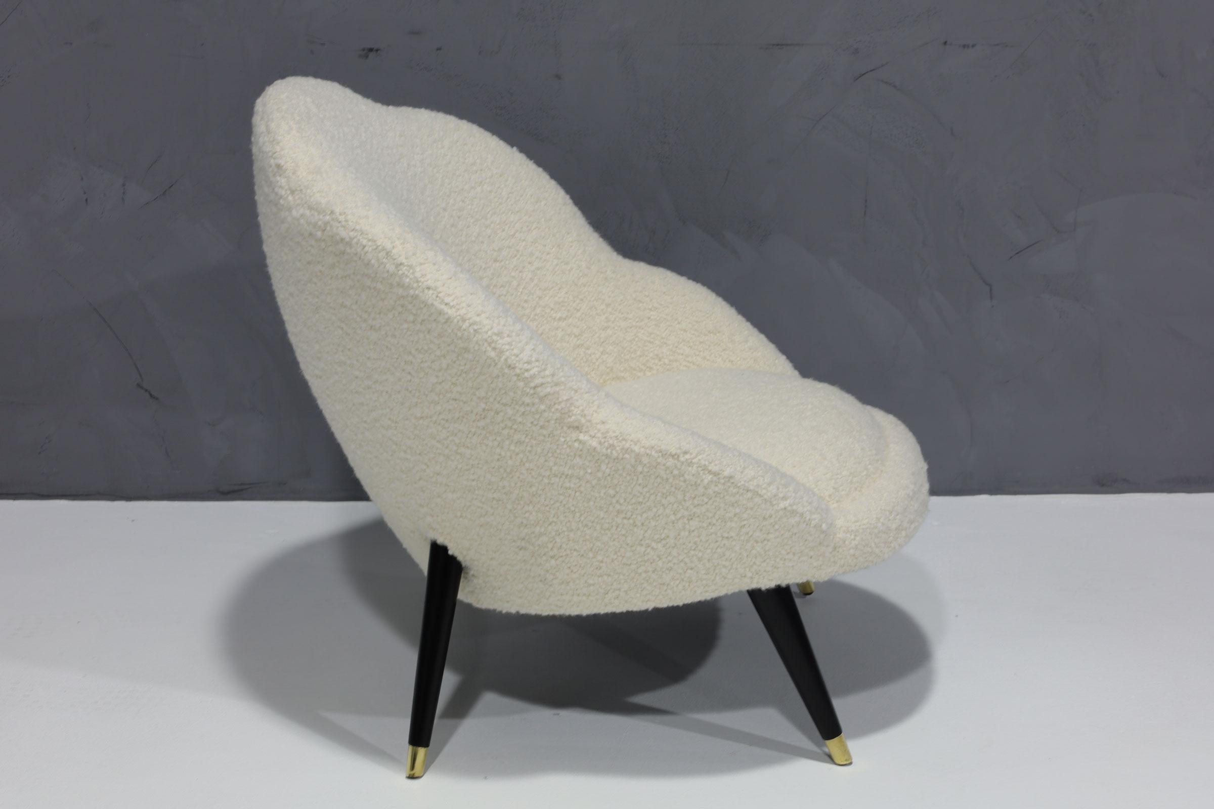 American Scalloped Edge Lounge Chair in Designer Boucle' For Sale