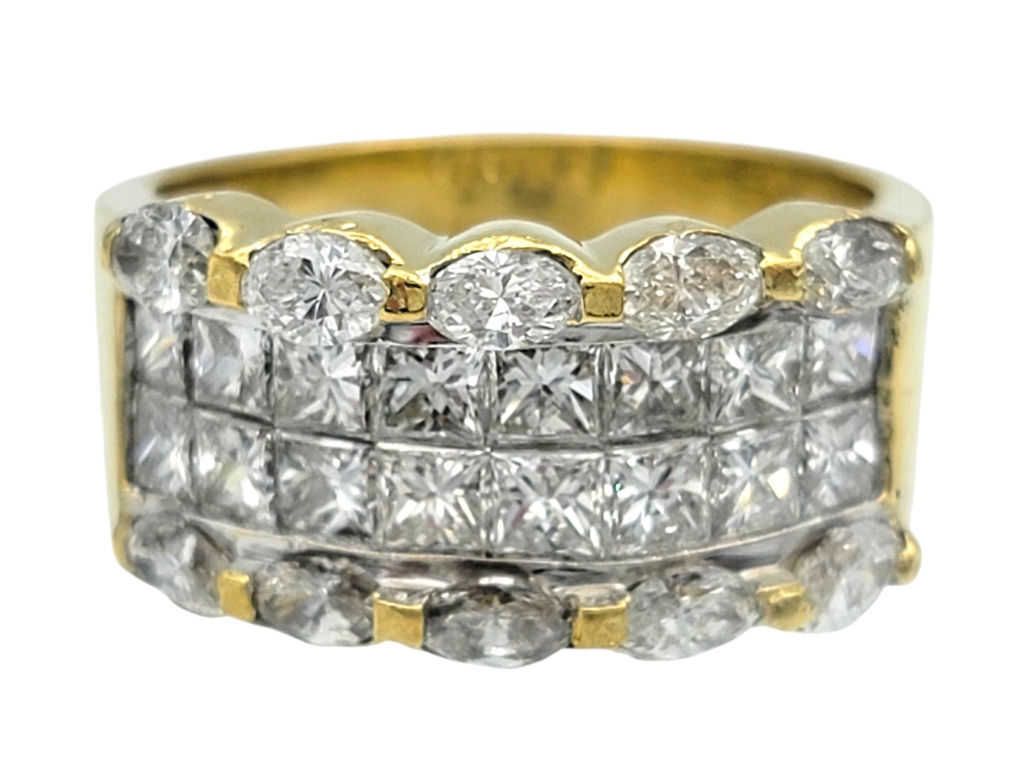 Contemporain Bague à bord festonné avec diamant taille princesse et marquise en or jaune 18 carats en vente