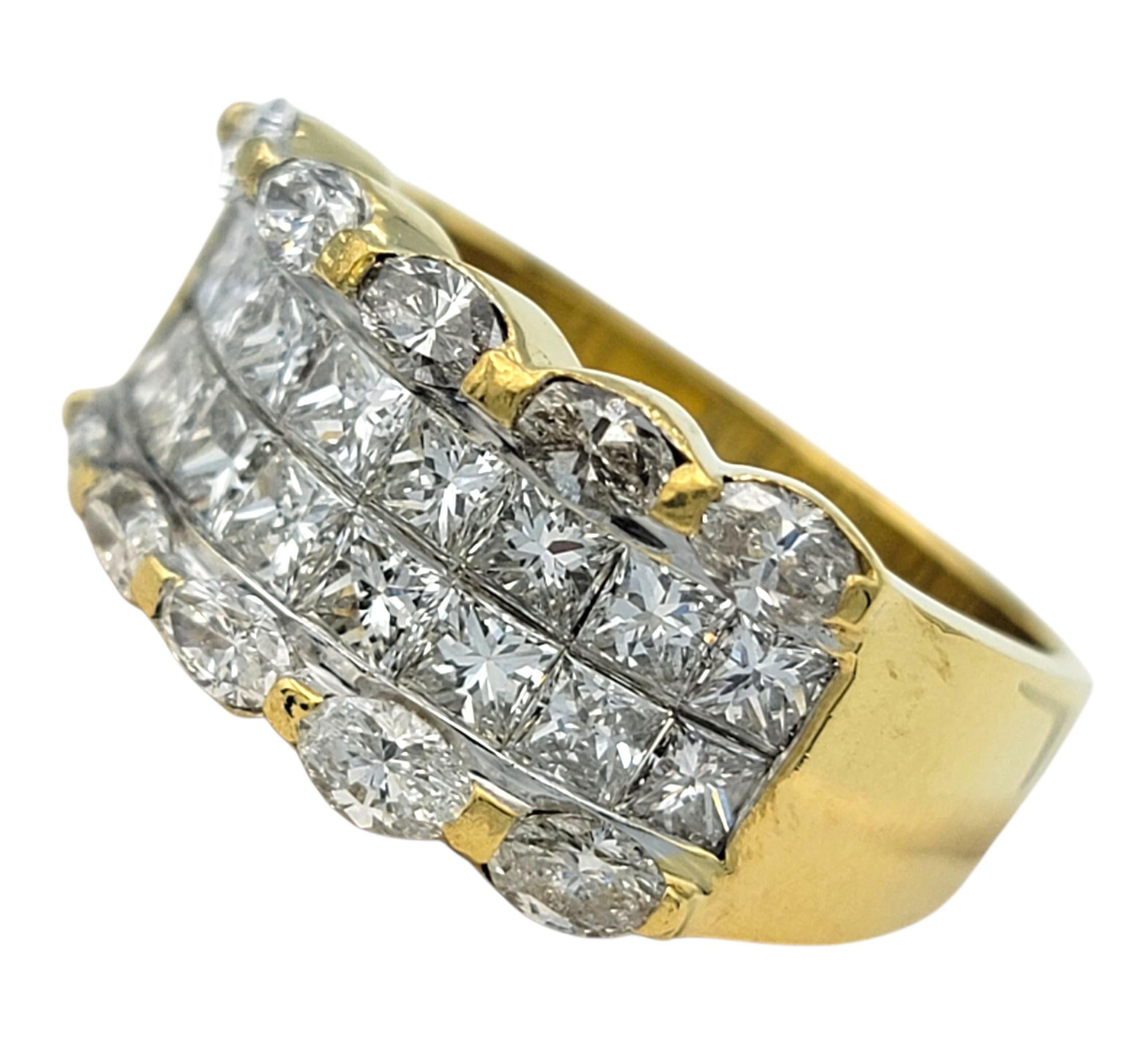 Bague à bord festonné avec diamant taille princesse et marquise en or jaune 18 carats Bon état - En vente à Scottsdale, AZ