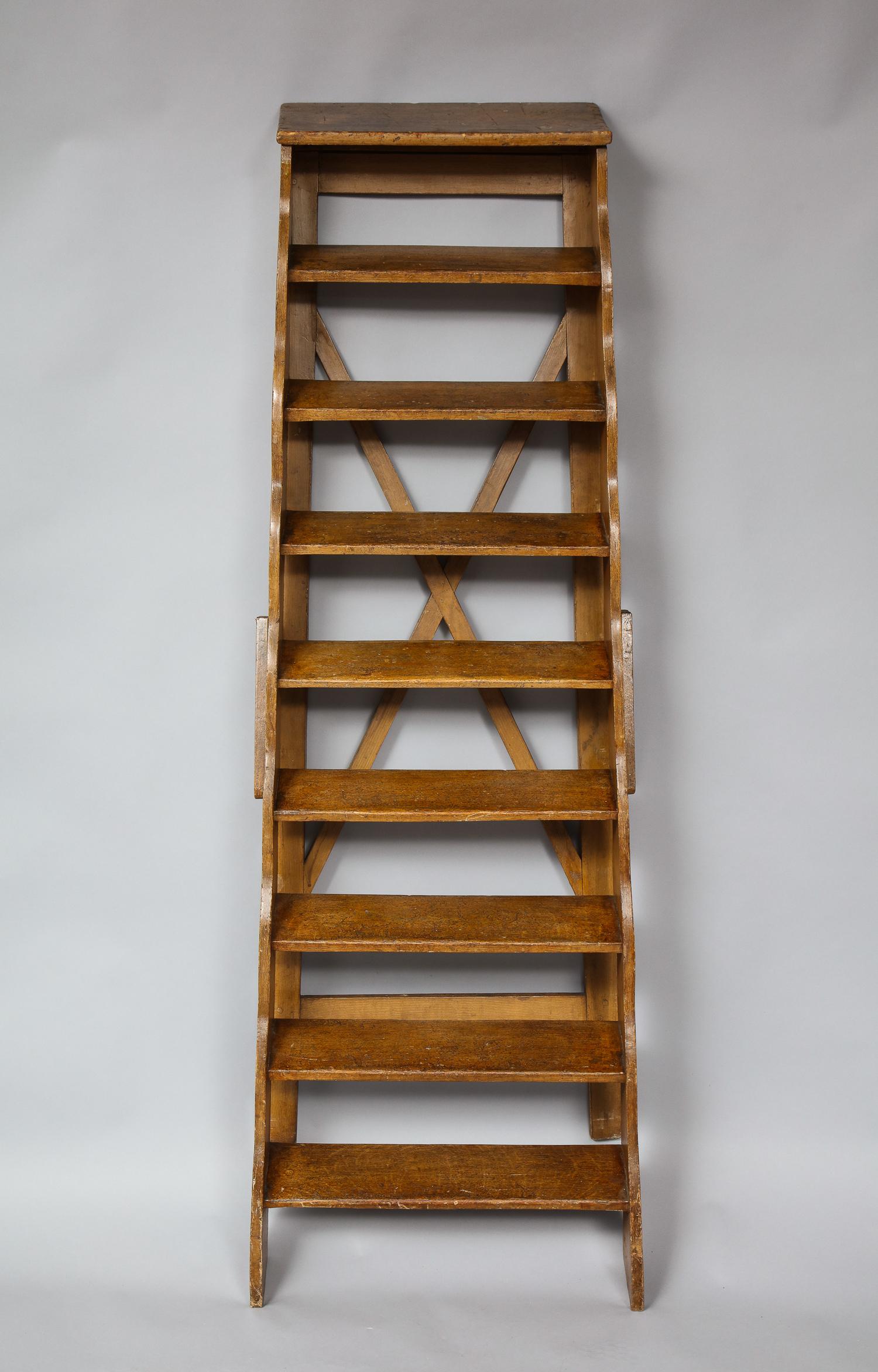 Scalloped Folding Ladder 6