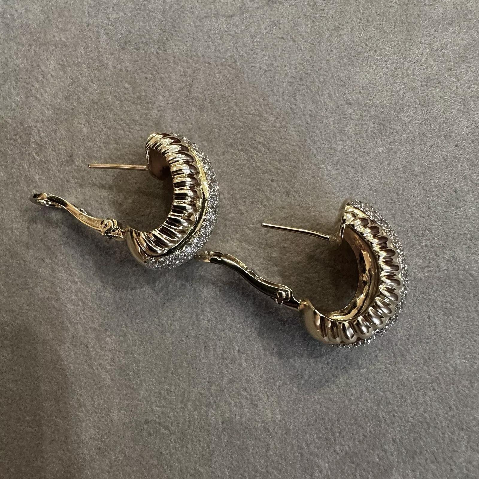 Women's Scalloped Gold and Diamond Pave Half Hoop Earrings in 18k Yellow Gold For Sale