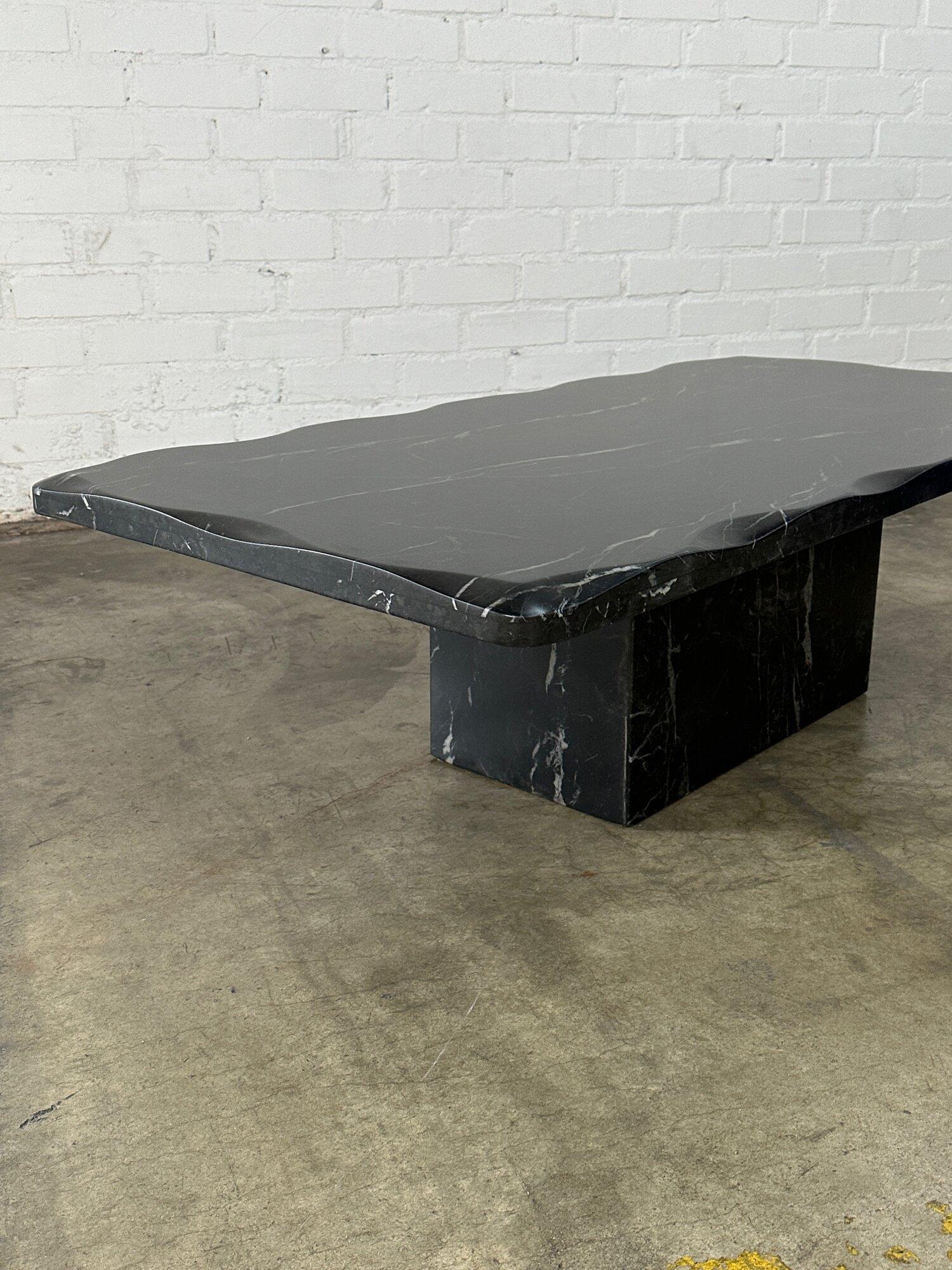 Scalloped Marble coffee table For Sale 5