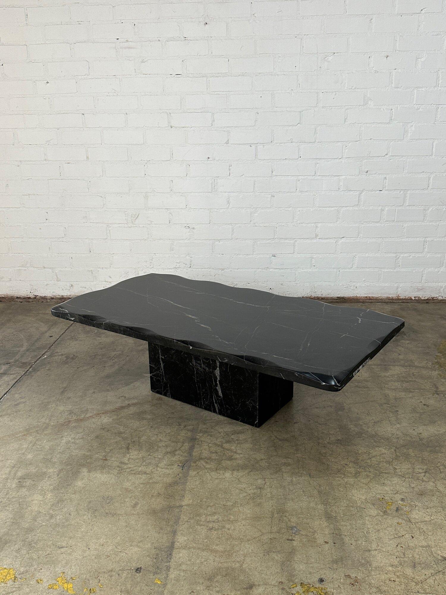 Scalloped Marble coffee table For Sale 3