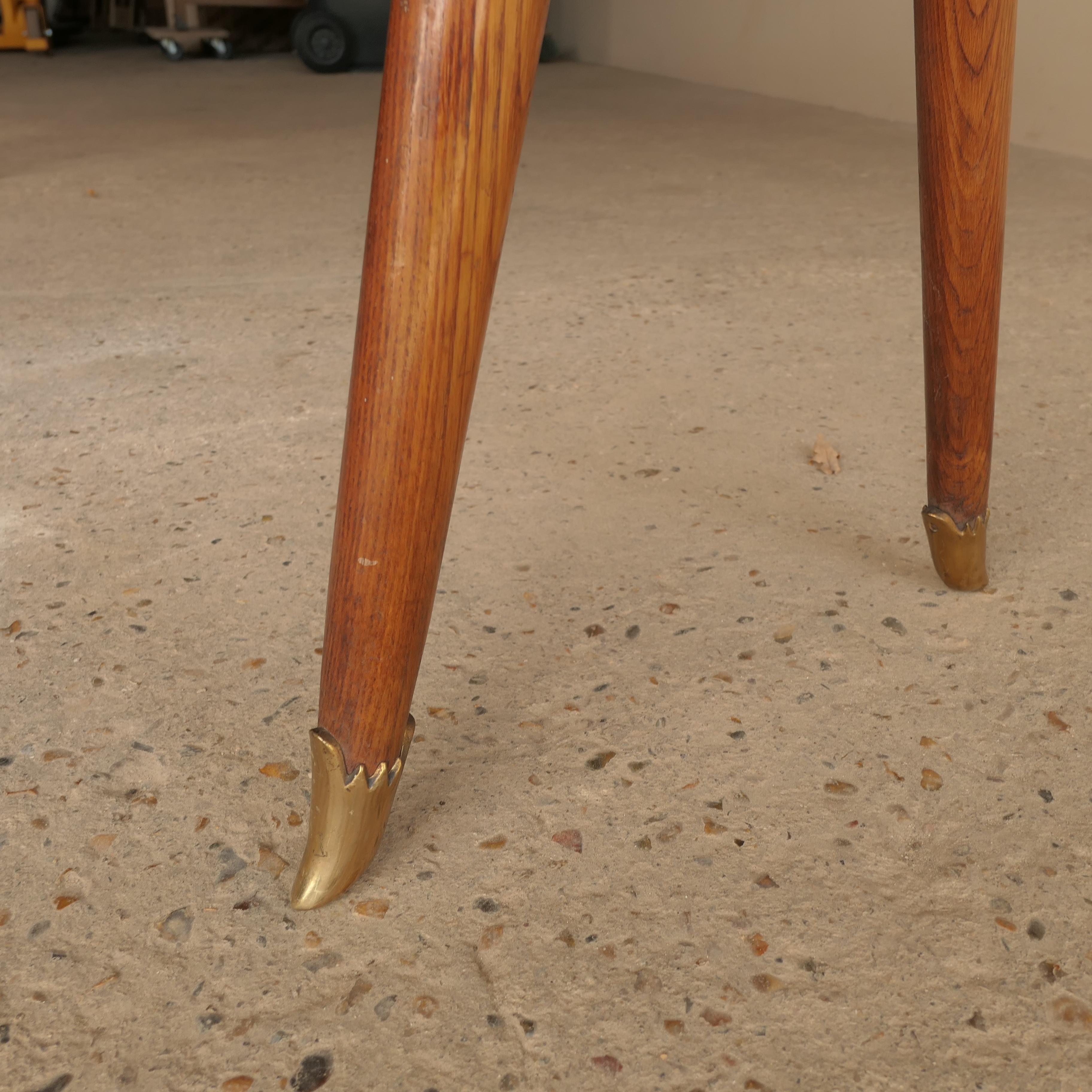 Scalloped Mid Century Console / Sideboard For Sale 10