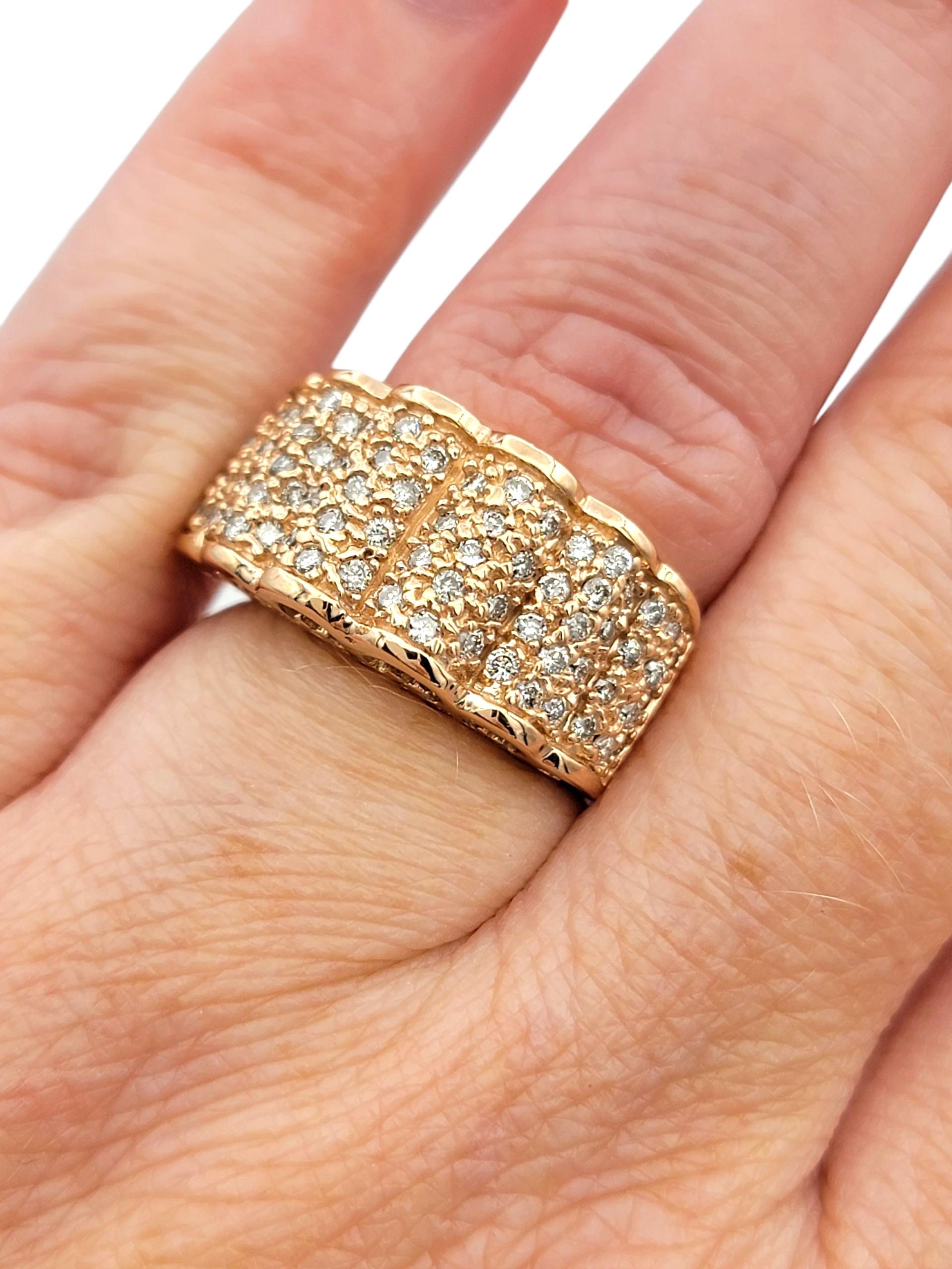 Scalloped multi row diamond band ring For Sale 4