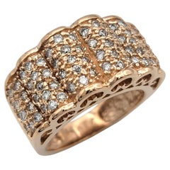 Scalloped multi row diamond band ring