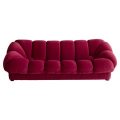 Scalloped Sofa in pleated velvet