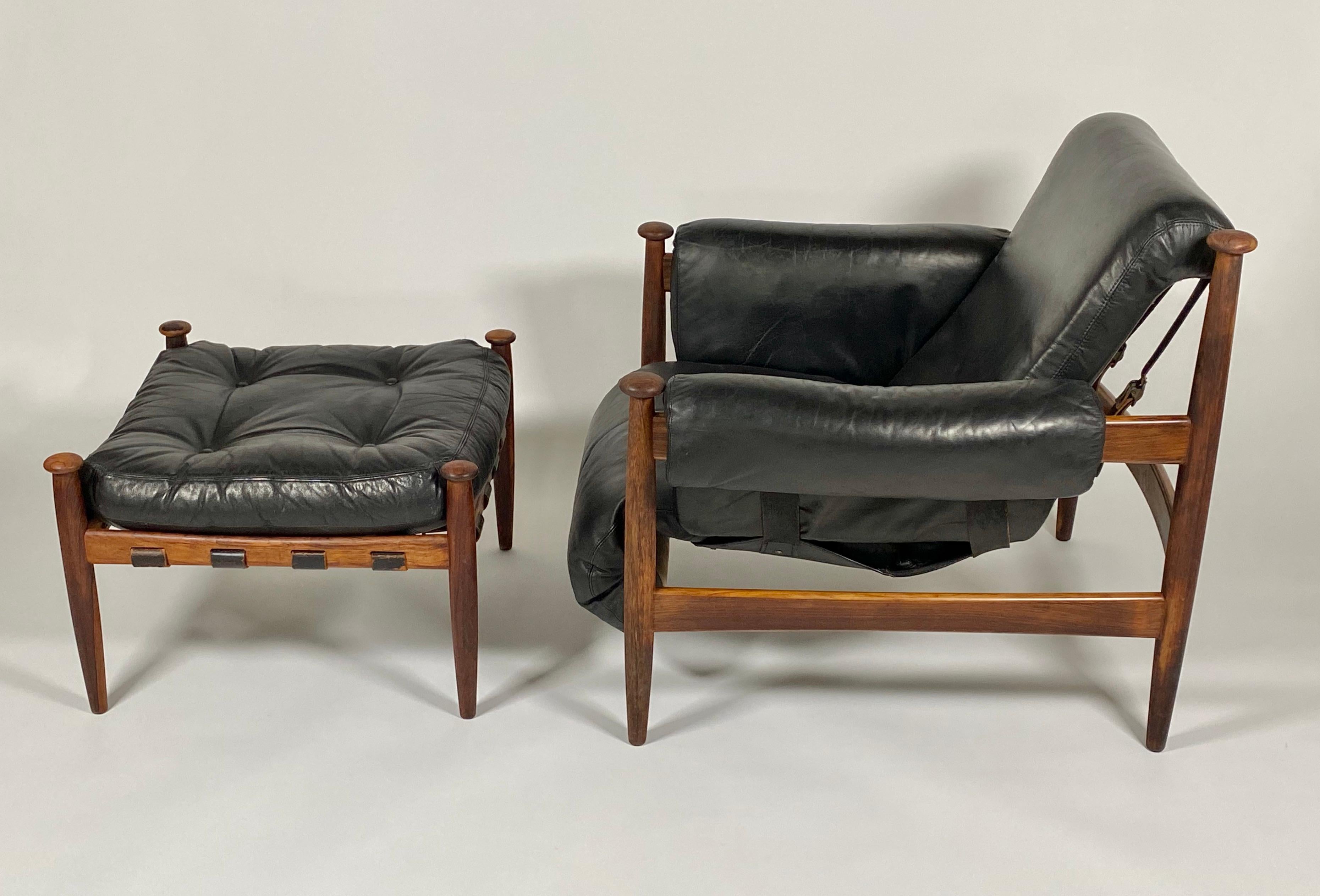 Scandanivian Modern Eric Merthen Lounge & Ottoman in Black Leather & Rosewood In Good Condition In Oakland, CA