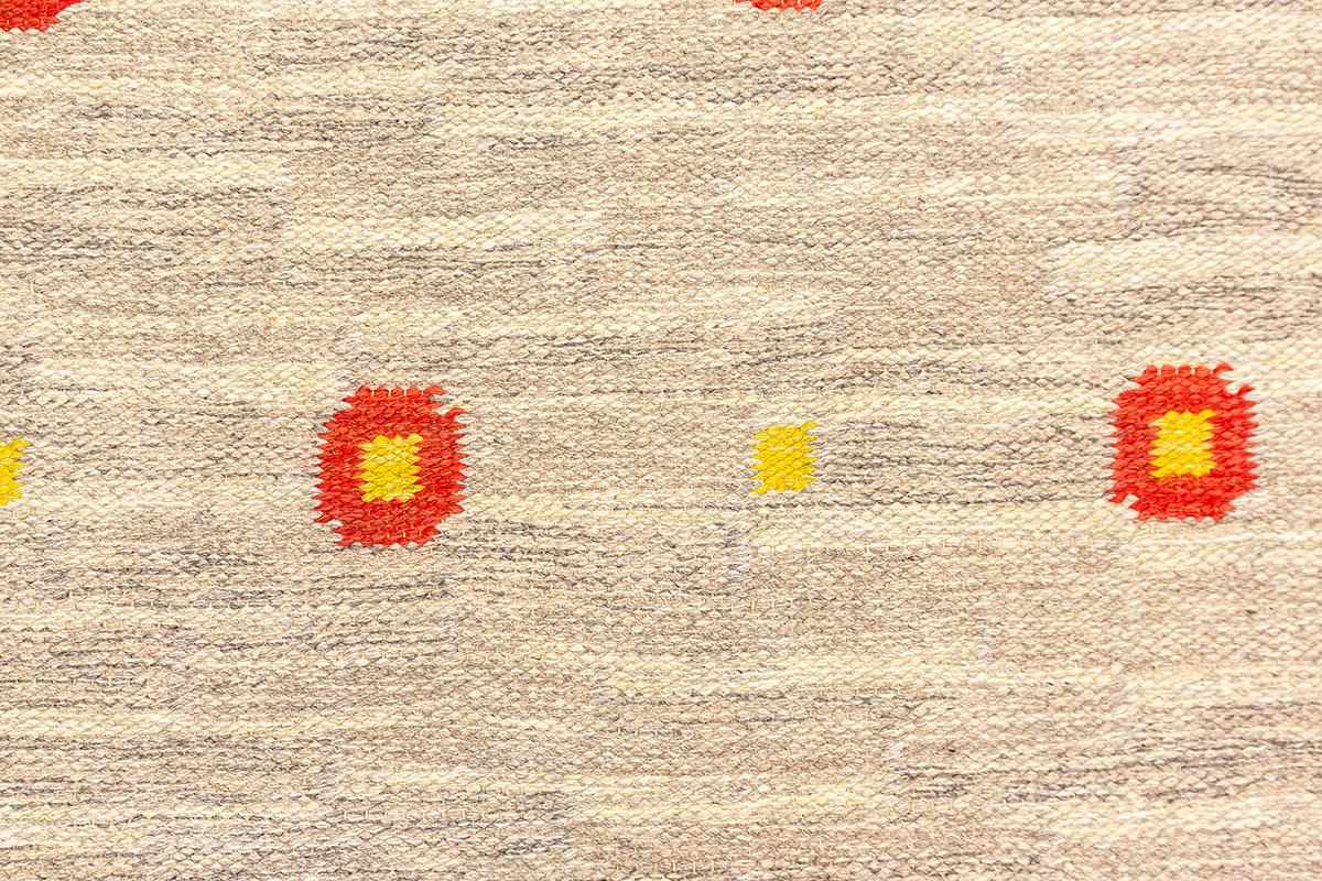 Scandi-Teppich Rollakan Schwedisches abstraktes Design mit beigefarbener Farbgebung im Zustand „Gut“ im Angebot in Ferrara, IT