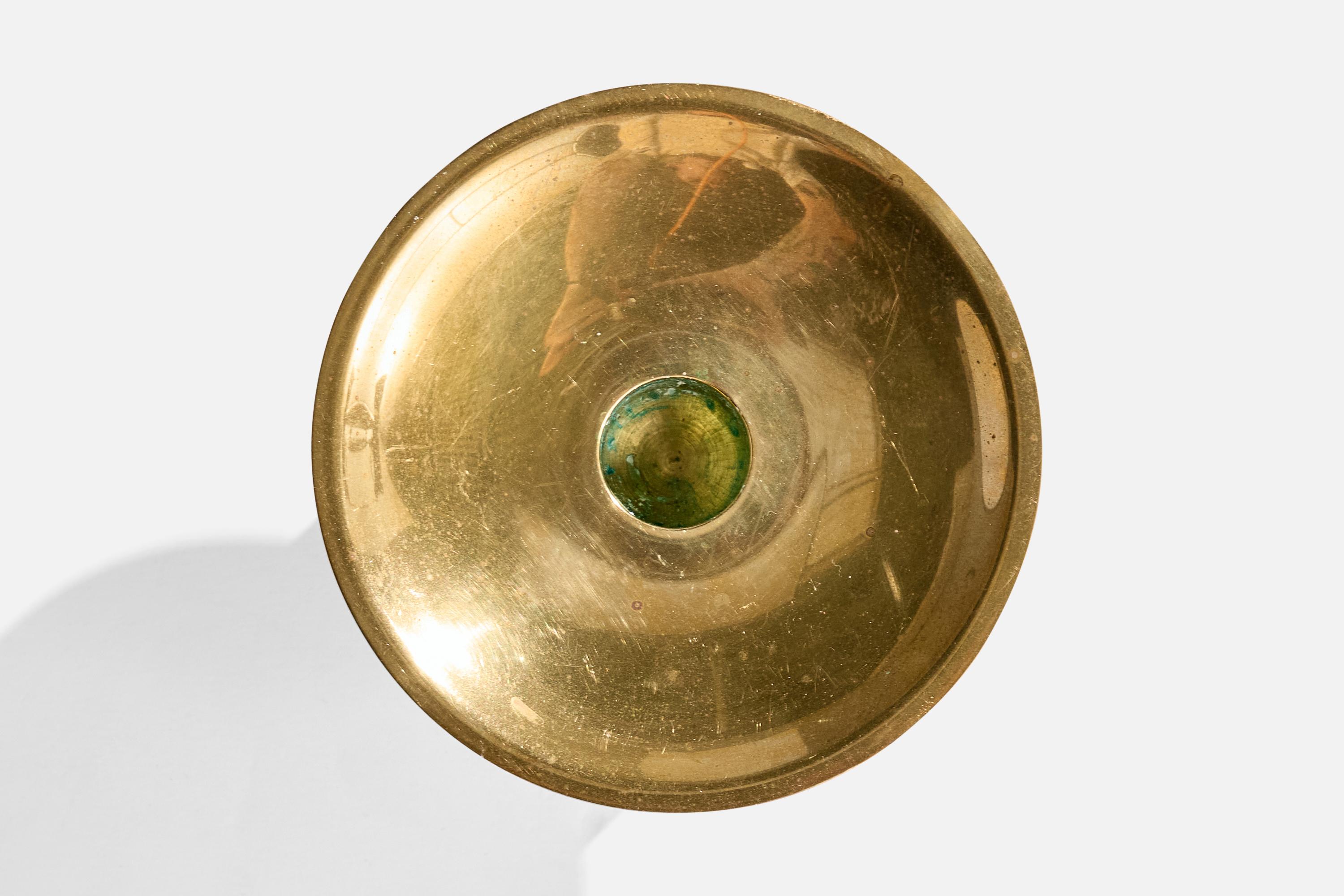 Scandia Present, Kerzenleuchter, Messing, Schweden, 1970er Jahre (Ende des 20. Jahrhunderts) im Angebot