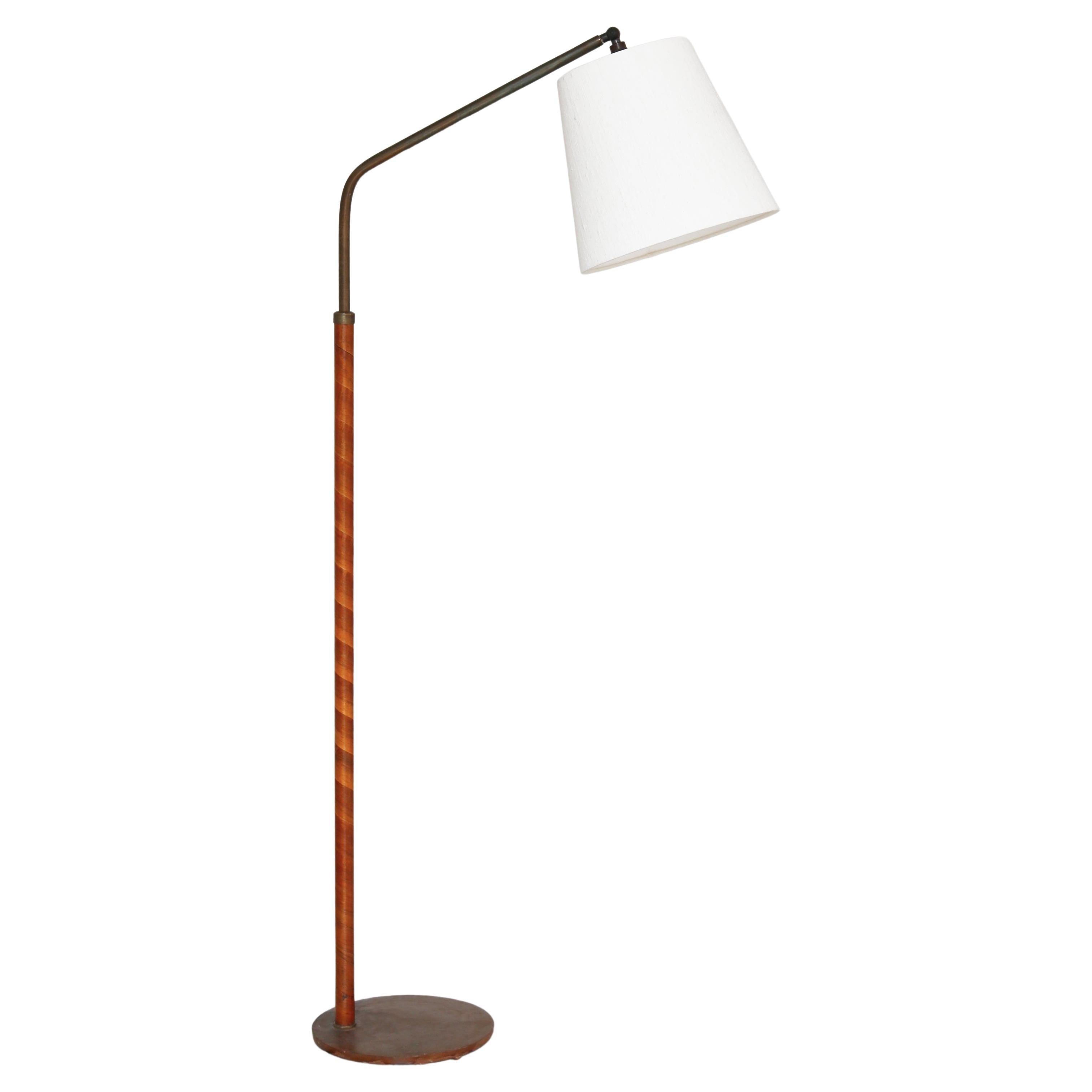 Scandianvian Art Deco Floor Lamp in Brass & Birch Veneer, Denmark, 1930s