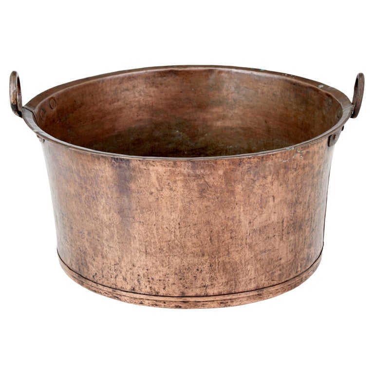 Scandinanvian 19th century copper cooking pot For Sale at 1stDibs