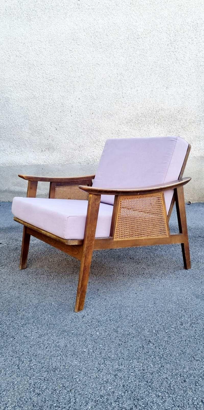 Milieu du XXe siècle Fauteuil de salon scandinave moderne par Stol Kamnik, Slovénie, années 60