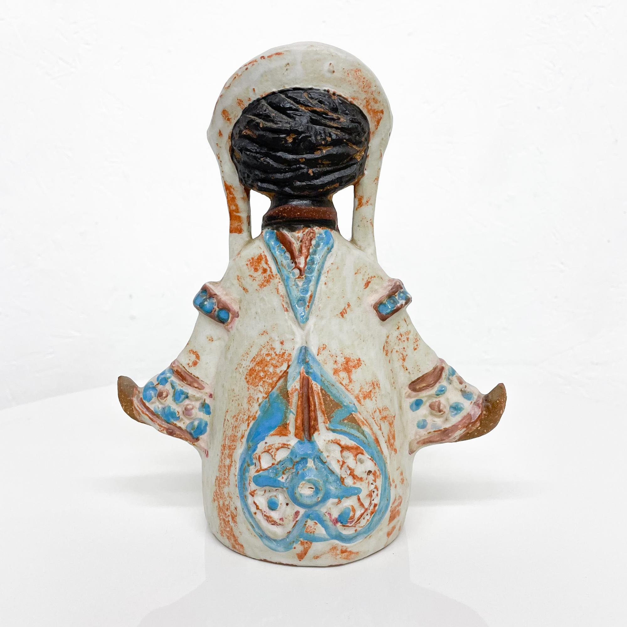 1960s Scandinavia Ceramic Pottery Decorative Doll Flower Vase Lisa Larson Style In Good Condition In Chula Vista, CA