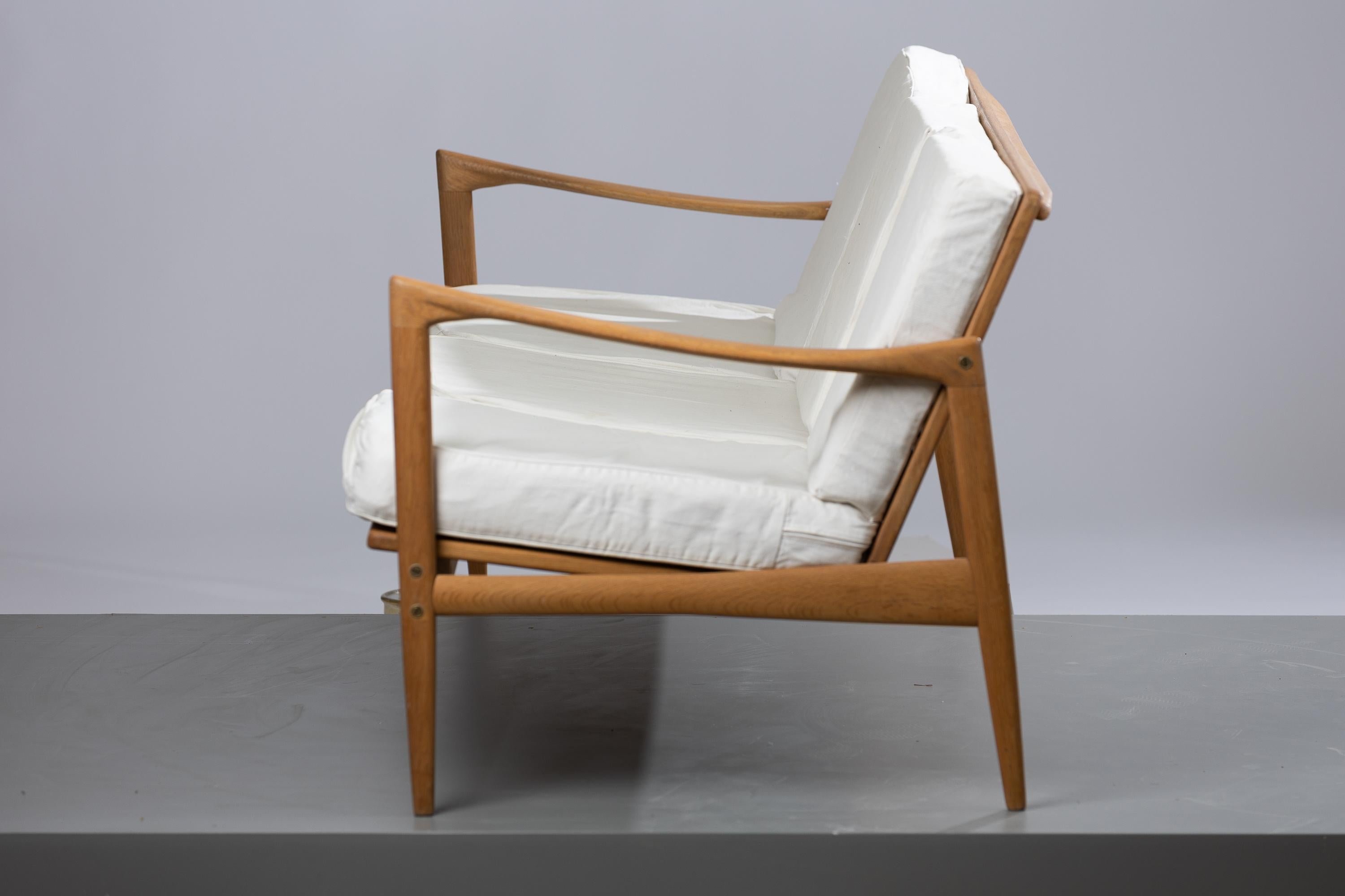 Discover the timeless elegance of the Scandinavian Modern sofa, 