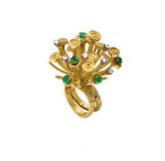 Scandinavian 1960 Sculptural Spikes Ring 18Kt Gold 1.38 Cts Diamonds Emeralds