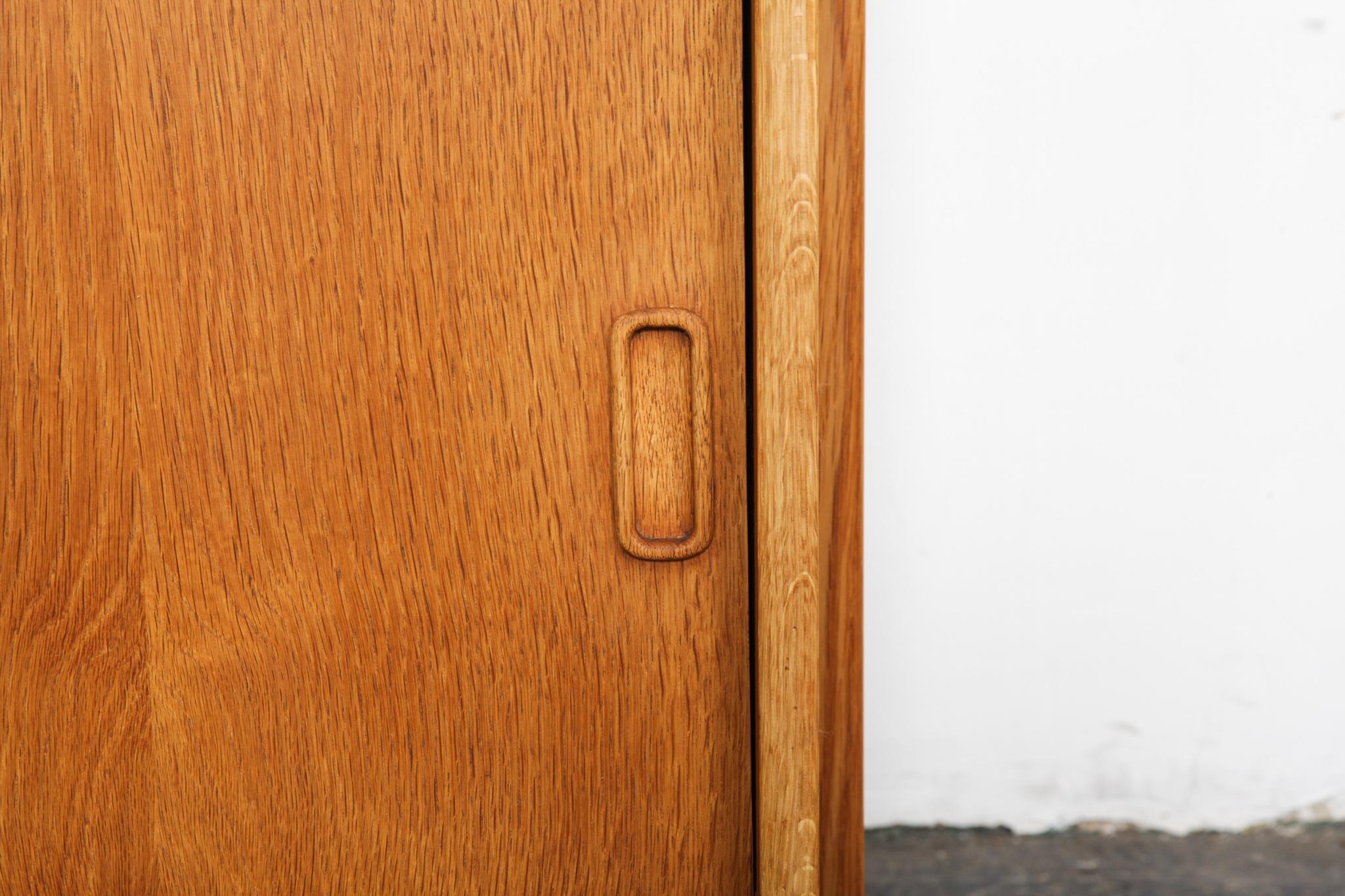 Scandinavian 1960s Oak Freestanding Shelving Piece 2