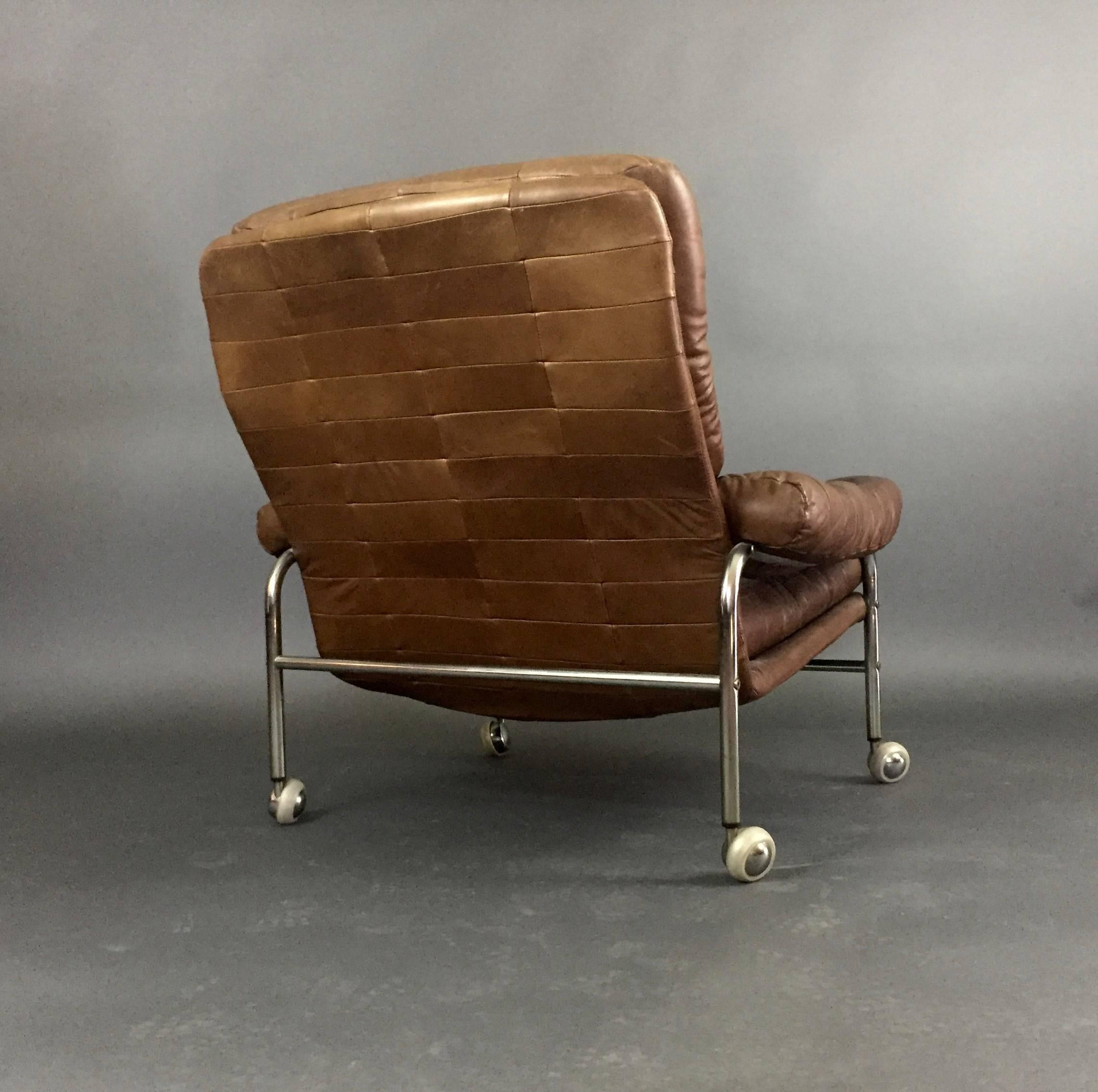 Late 20th Century Scandinavian 1970s Leather and Chrome Lounge Chair For Sale