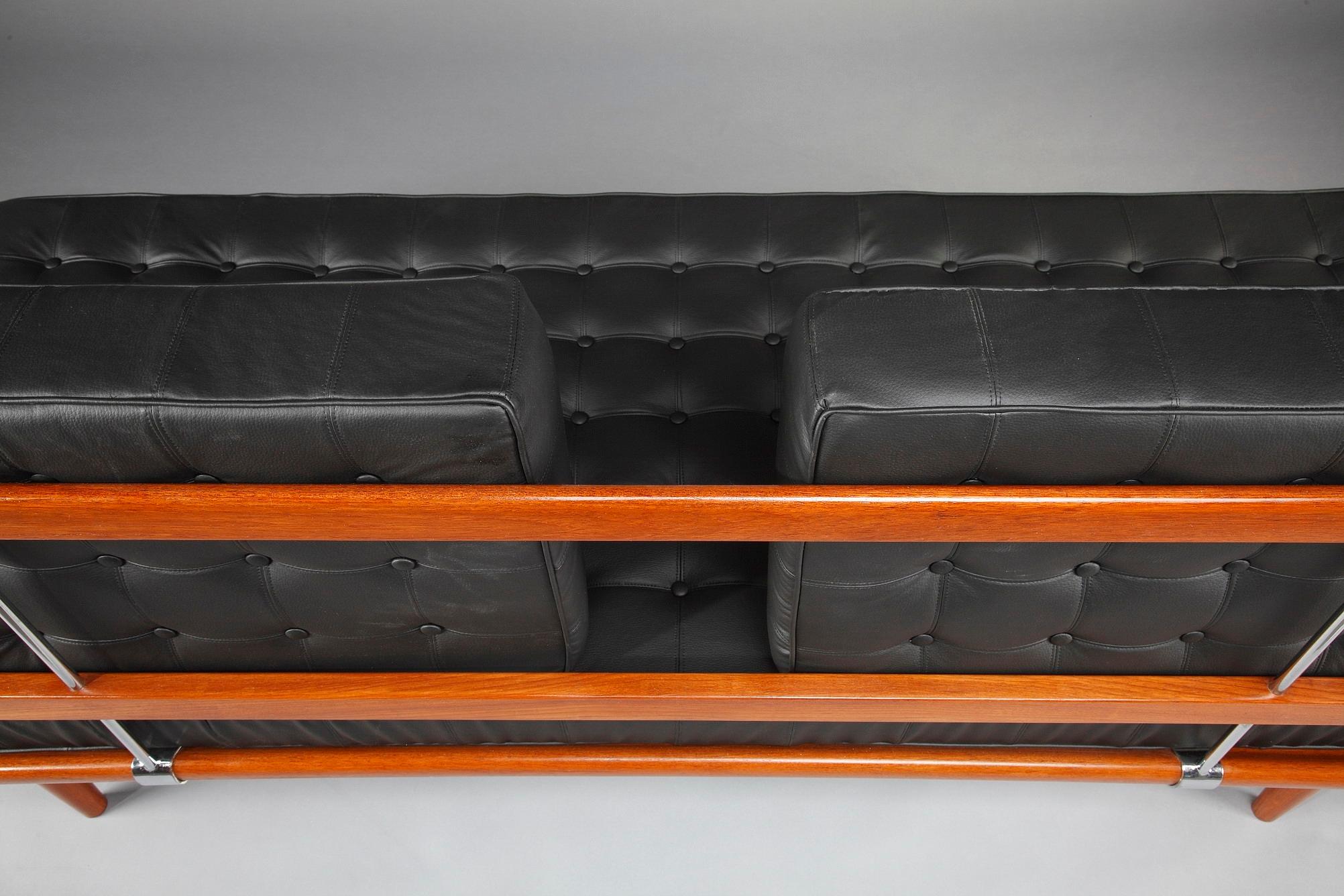 Scandinavian 2-Seat Sofa by Peter Hvidt & Orla Mølgaard Nielsen For Sale 10