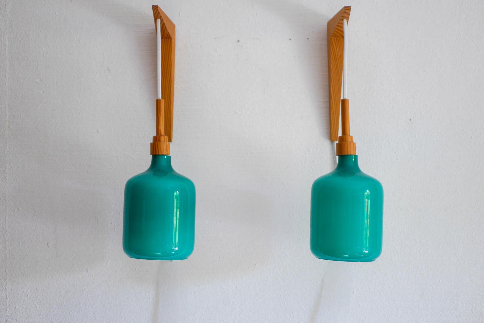 The Scandinavian 70s sconces Mid-century modern opaline glass and pine wall lights en vente 2