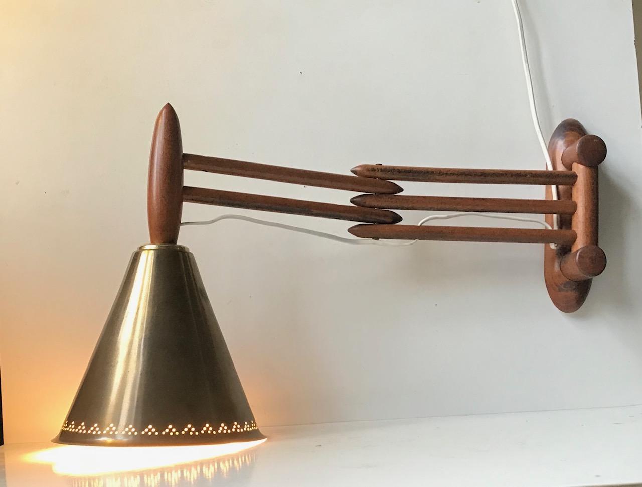Scandinavian Accordion Wall Lamp in Teak and Brass, 1970s 3
