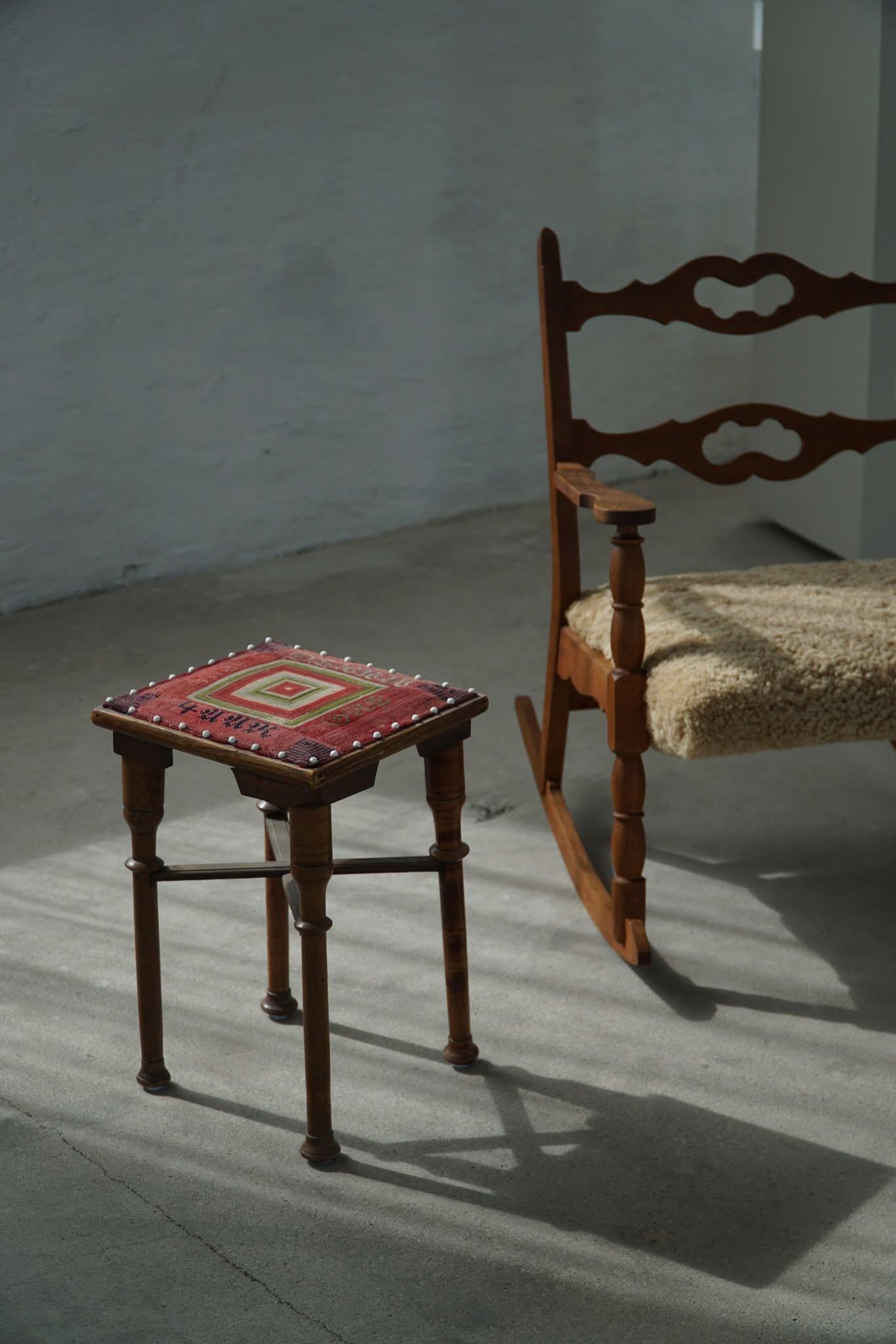 Scandinavian Almue Stool in Wood & Fabric, Late 19th Century Arte popular en venta