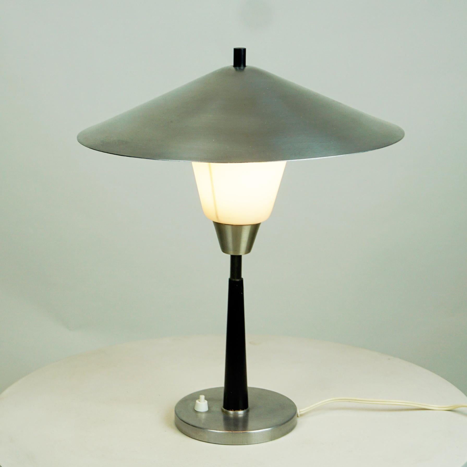 Danish Scandinavian Aluminum and Opaline Glass Table Lamp by Fog & Mørup, Denmark For Sale