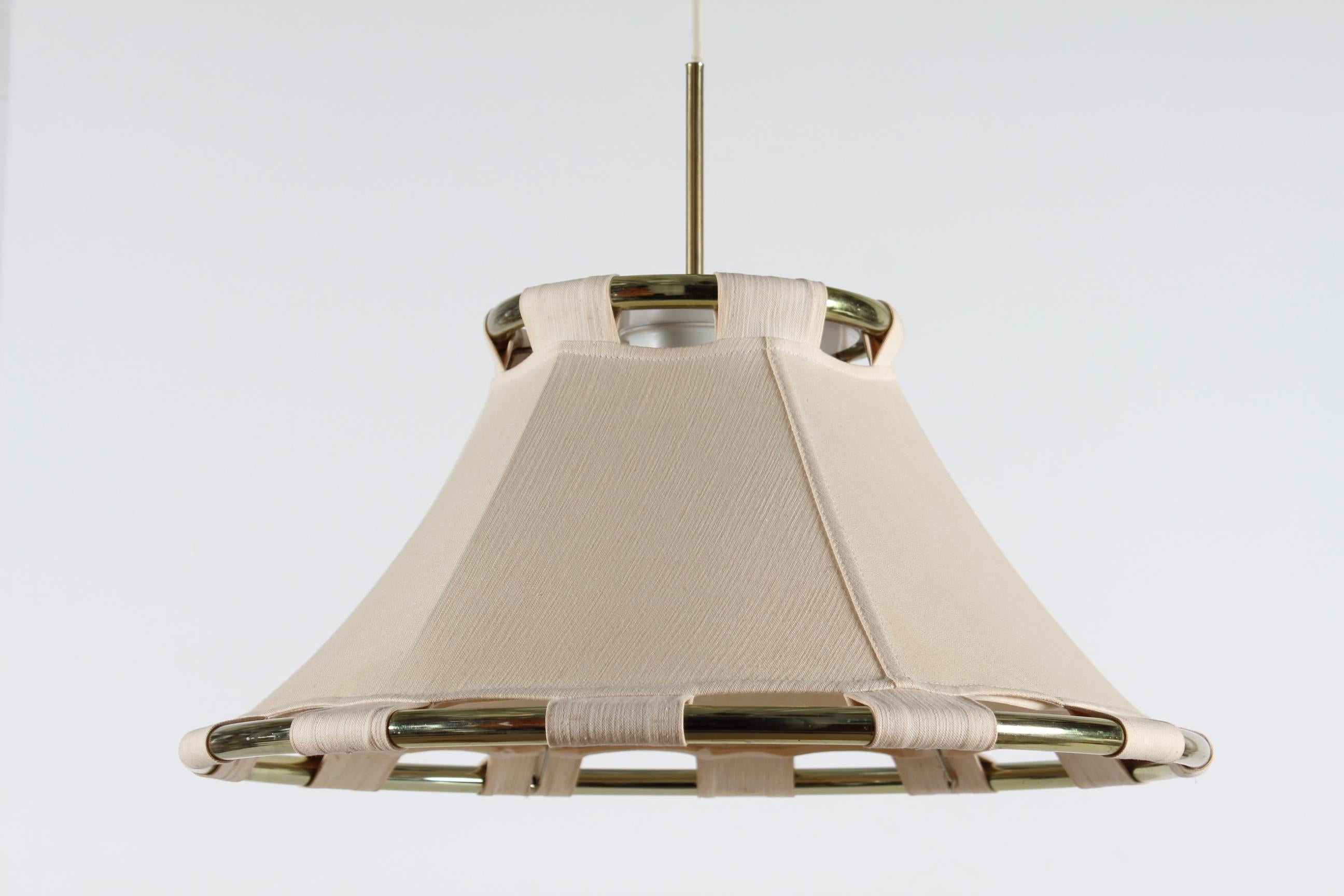 Fine XX secolo Lampada a sospensione scandinava 