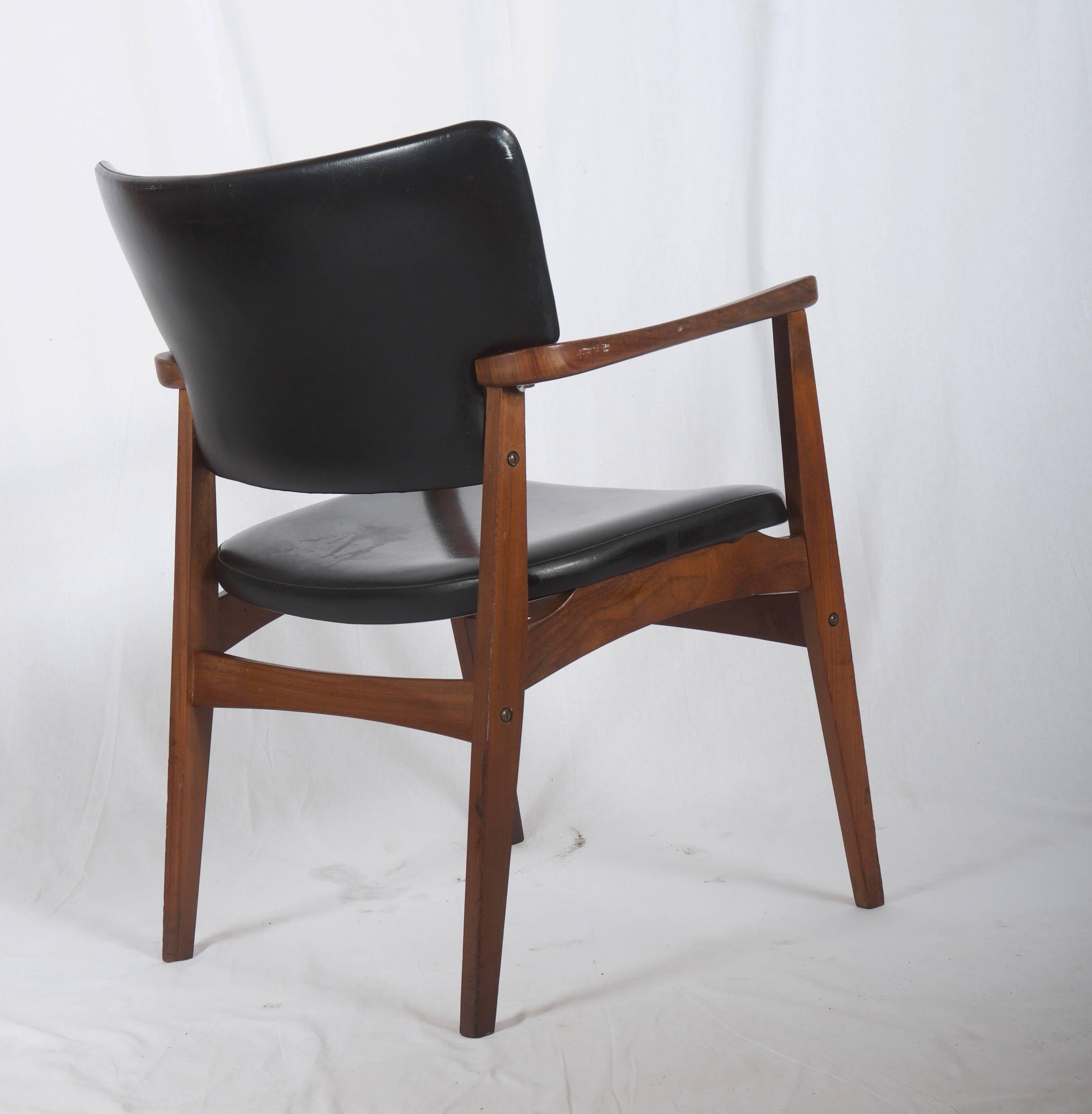 erik kirkegaard chair