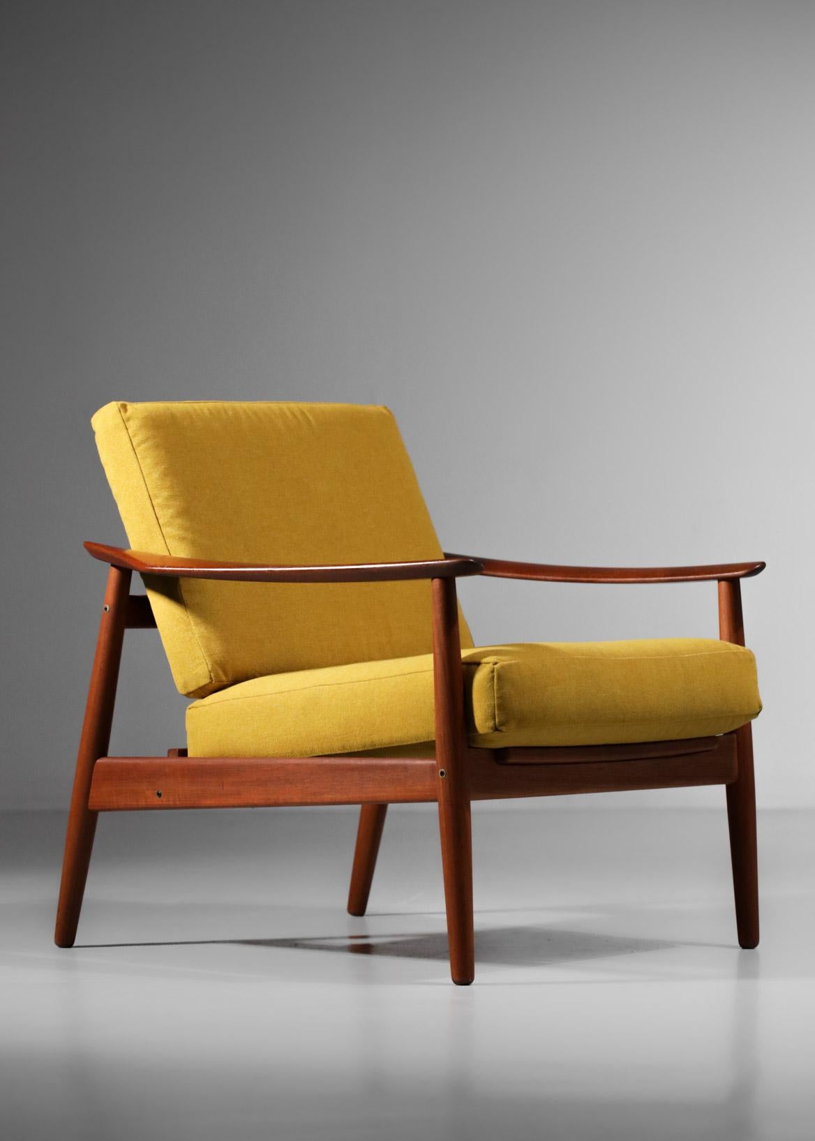 Mid-20th Century Scandinavian Armchair by Arne Vodder Solid Teak for France and Son Danish, 1960'