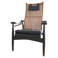 Scandinavian Armchair from the 20th Century in the Style of Finn Juhl and Larsen